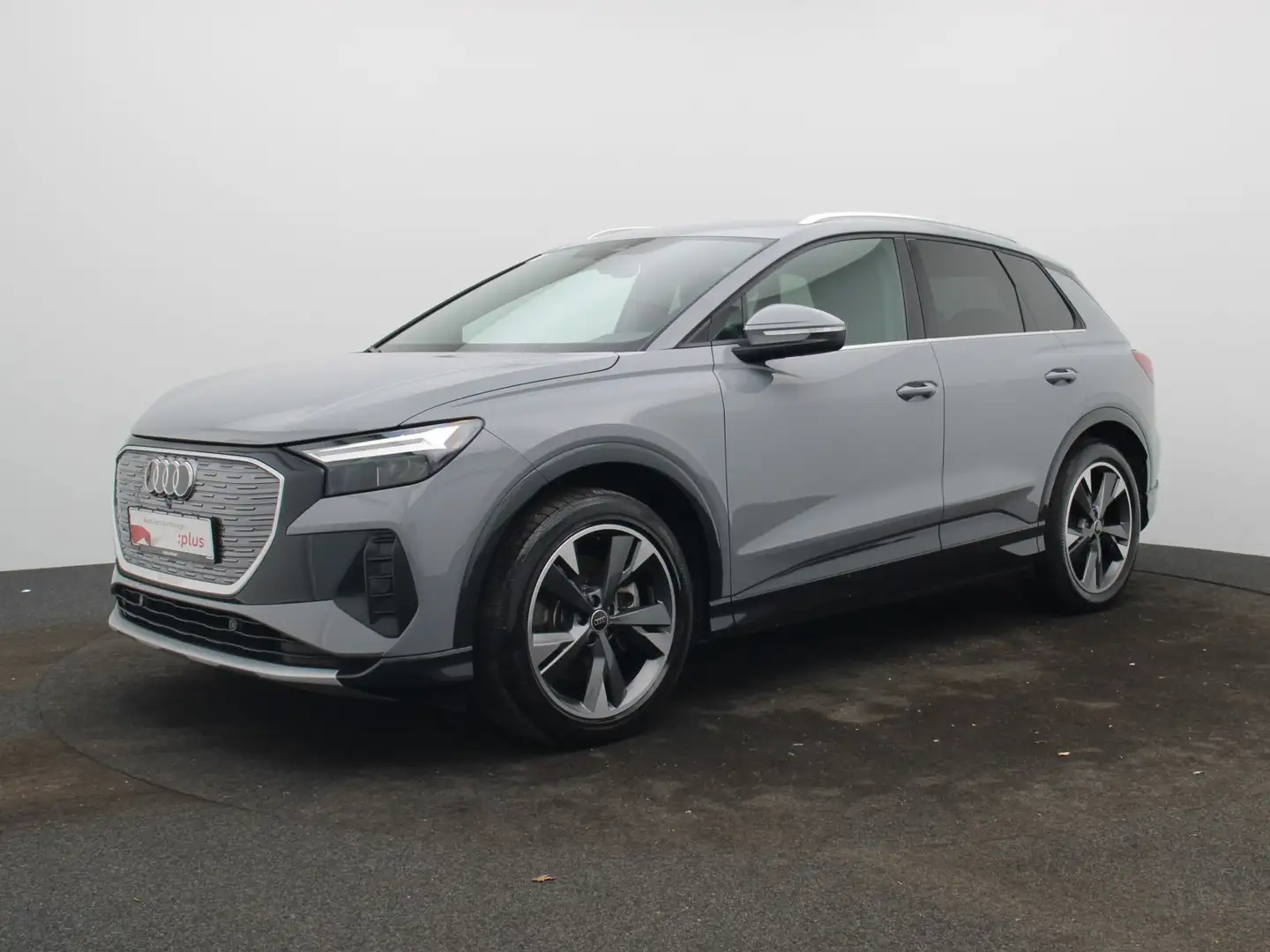 Audi Q4 e-tron advanced 45 / MMI-Navi plus, AHK, LED Grau - 2
