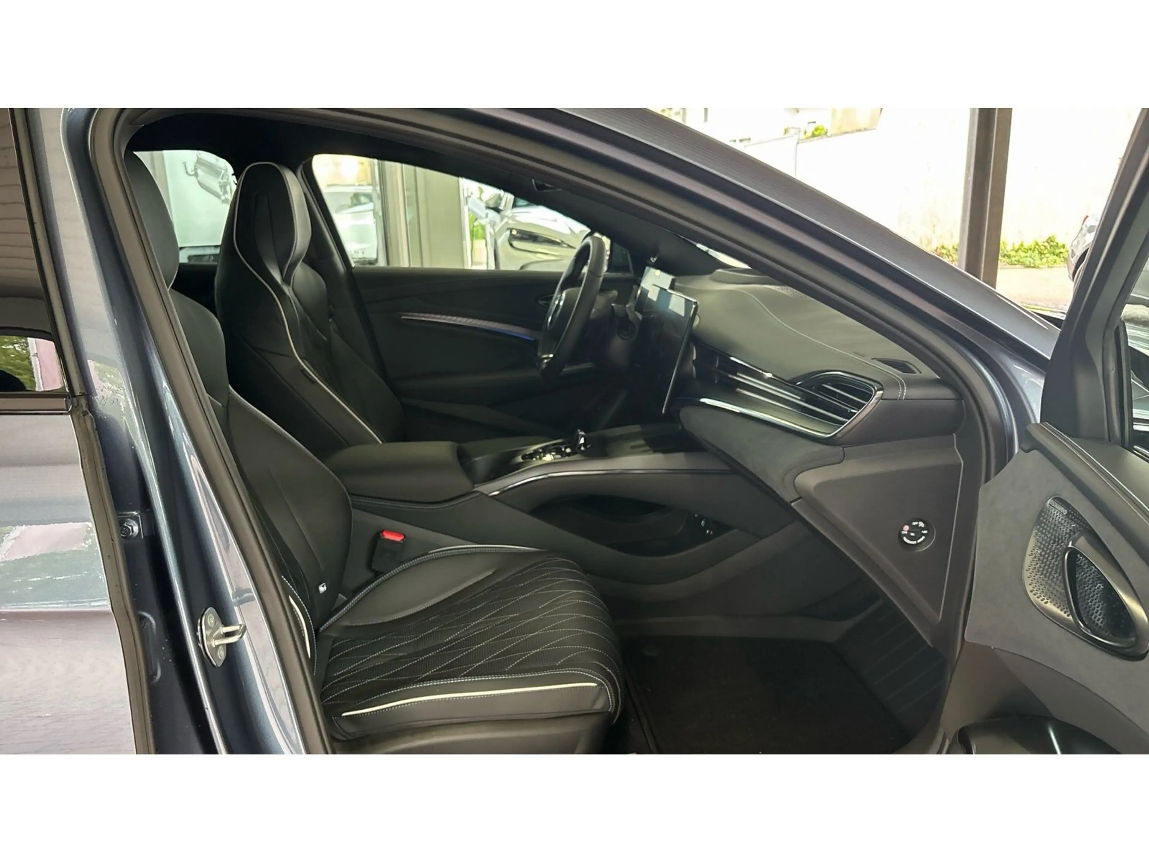 BYD Seal SEAL Excellence AWD Panorama 360°-Kamera Head-Up — photo 12
