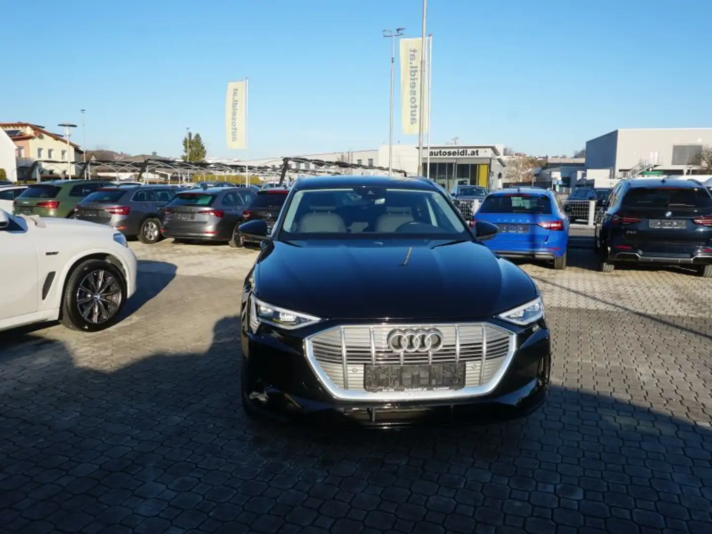 Audi e-tron 50 quattro Business *MATRIX+20"ALU* Schwarz - 2
