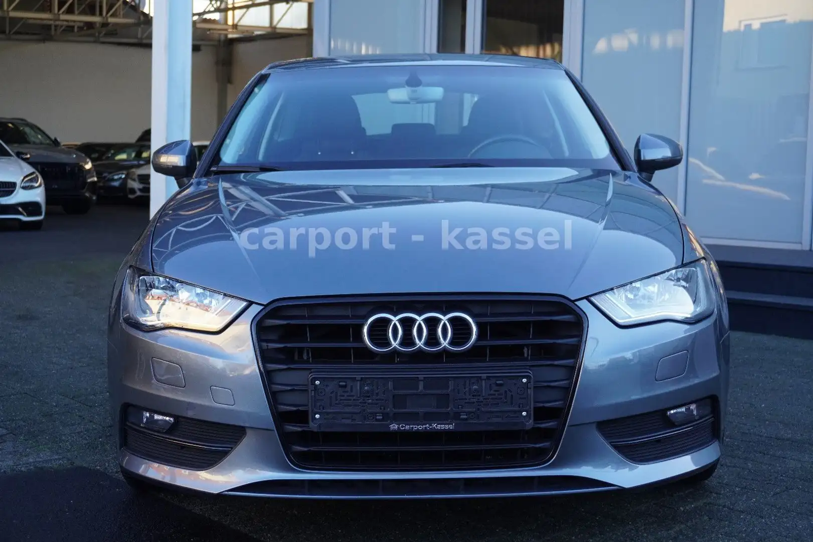 Audi A3 ambition ultra Audi Drive Select/Euro 6 Grau - 2