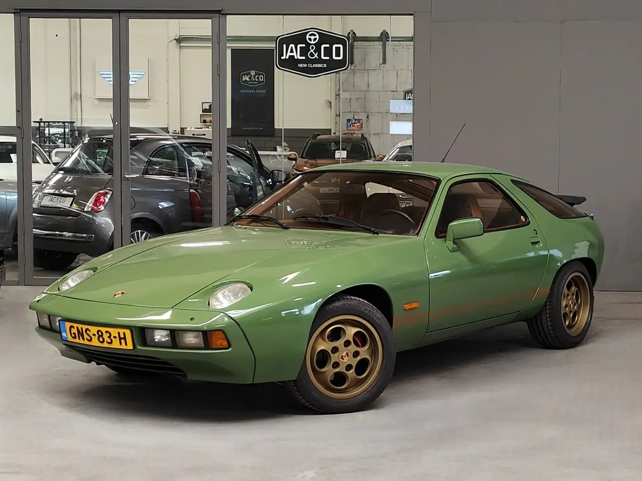 Porsche 928 4.5 V8 Coupé, foto 1
