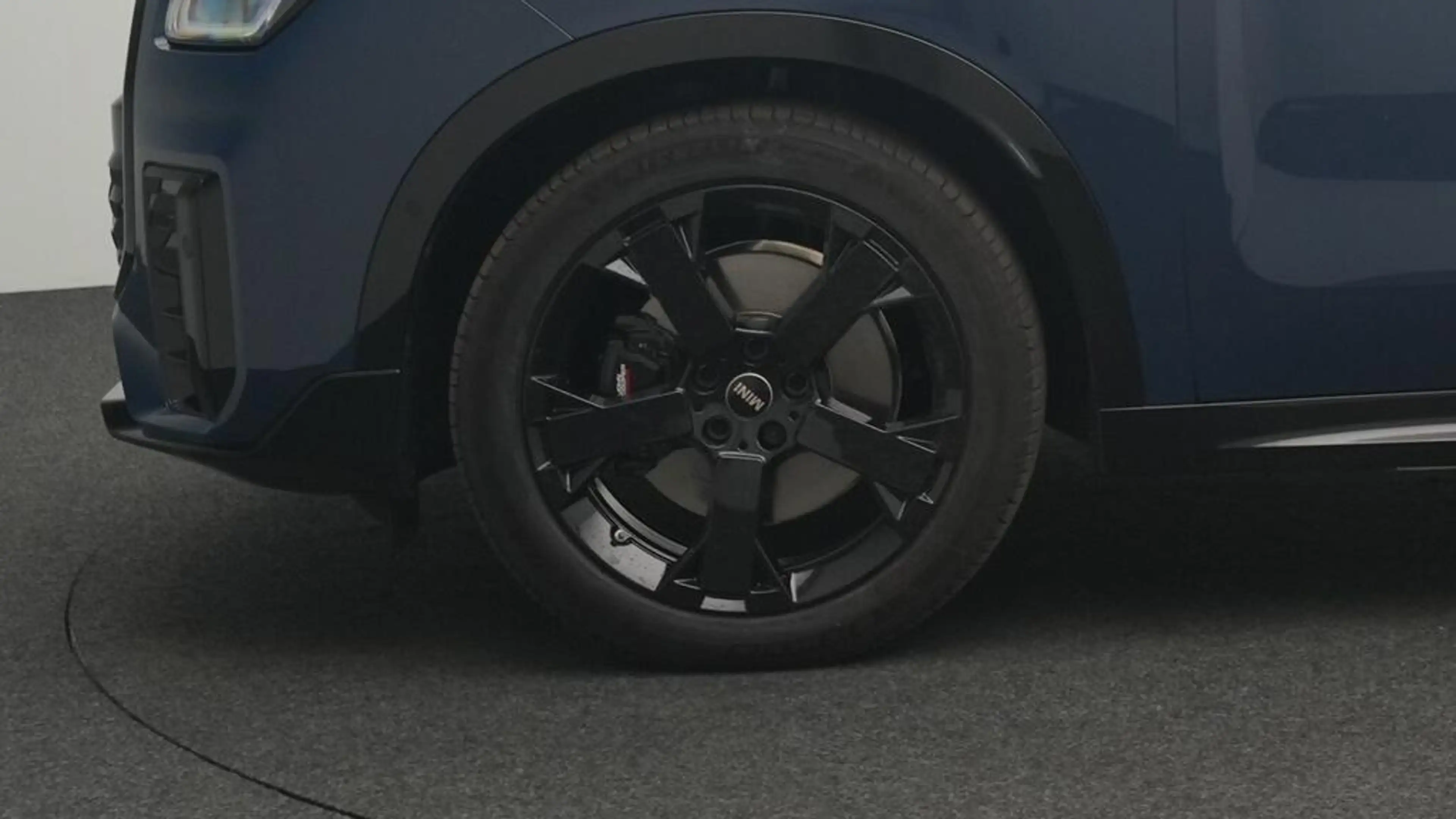 MINI Countryman E John Cooper Works Trim — photo 9