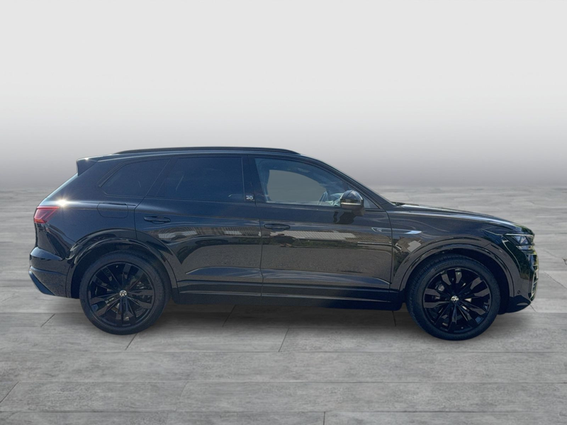 Volkswagen Touareg "Edition 20" 3.0TDI 4M R-LINE AHK LUFTF — photo 7