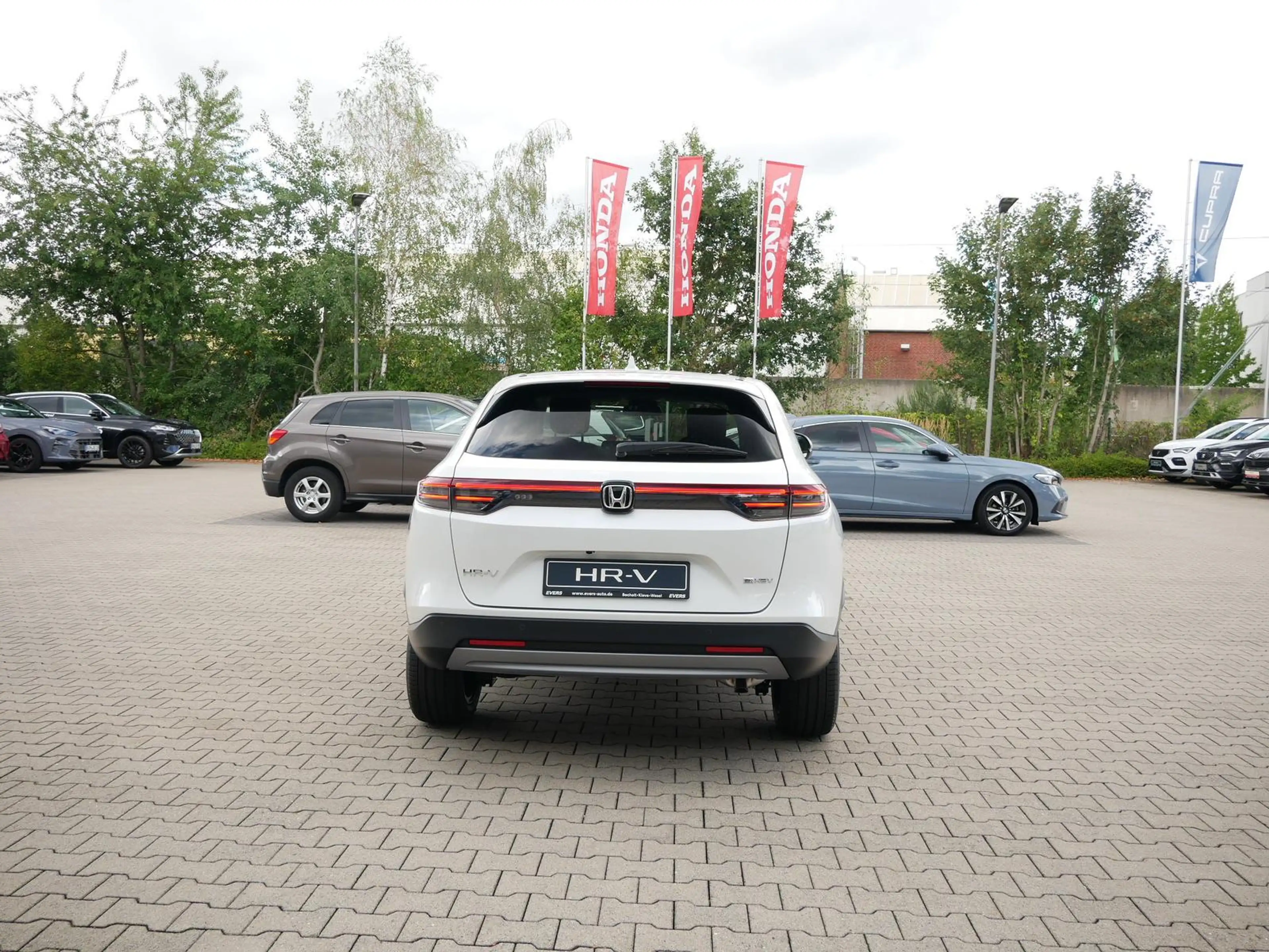 Honda HR-V 1.5 Elegance Hybrid 2027 ACC+KAMERA+LED — photo 8