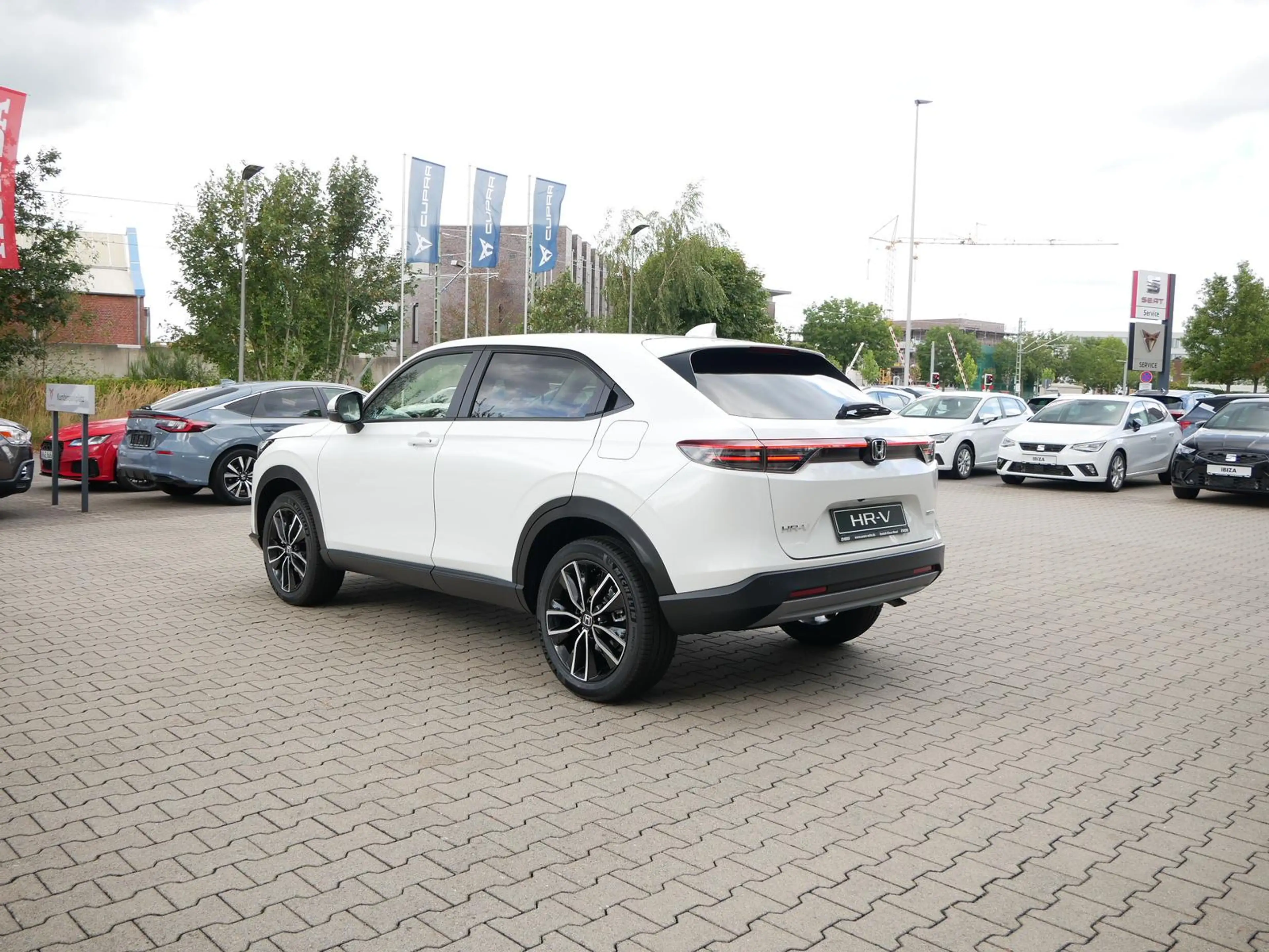 Honda HR-V 1.5 Elegance Hybrid 2027 ACC+KAMERA+LED — photo 9