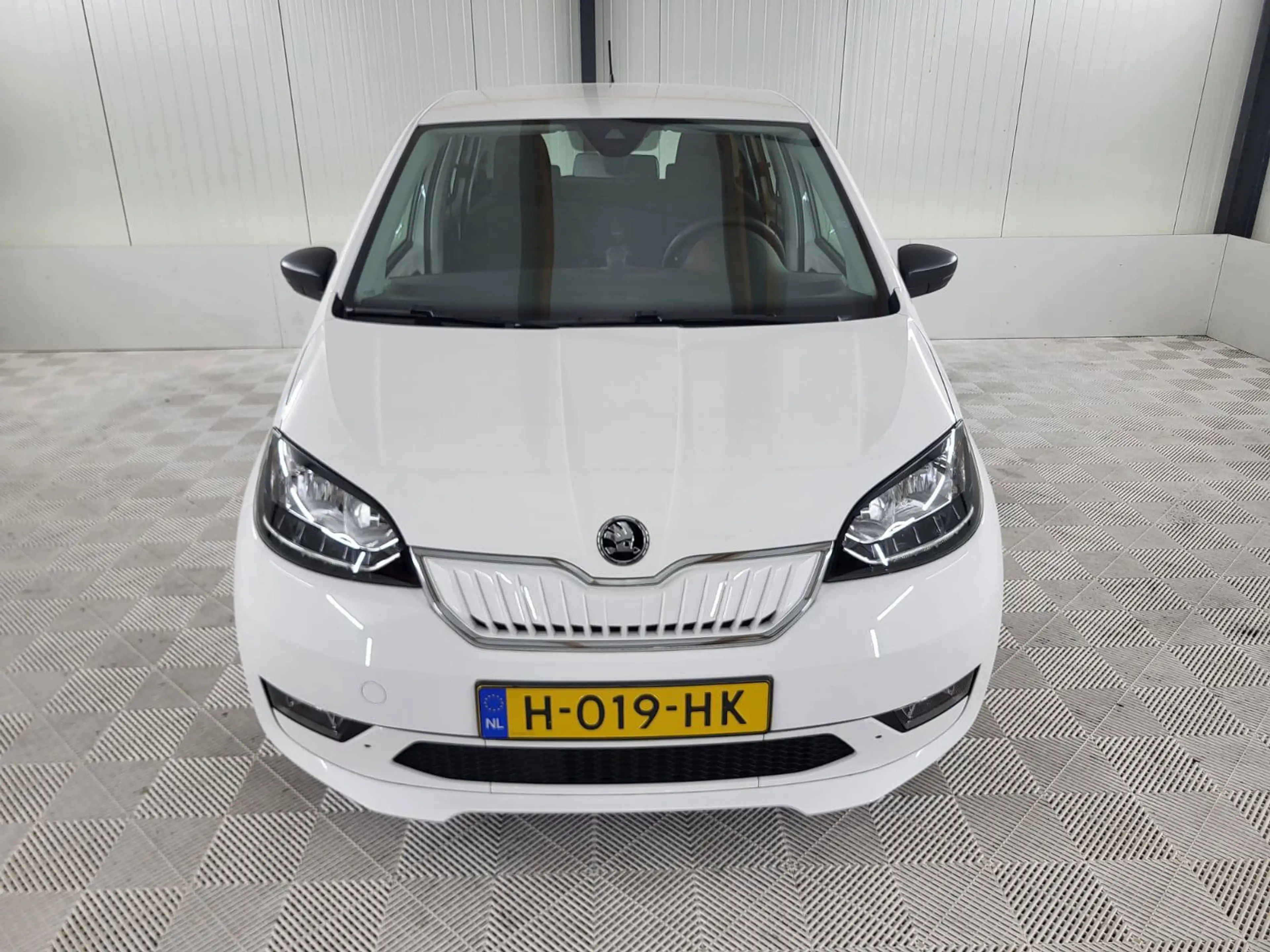 Skoda Citigo e-iV EV Ambition — photo 2