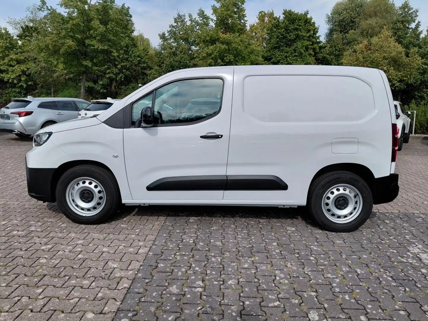 Toyota Proace City Electric (50 kWh) L1 Meister Wit - 2