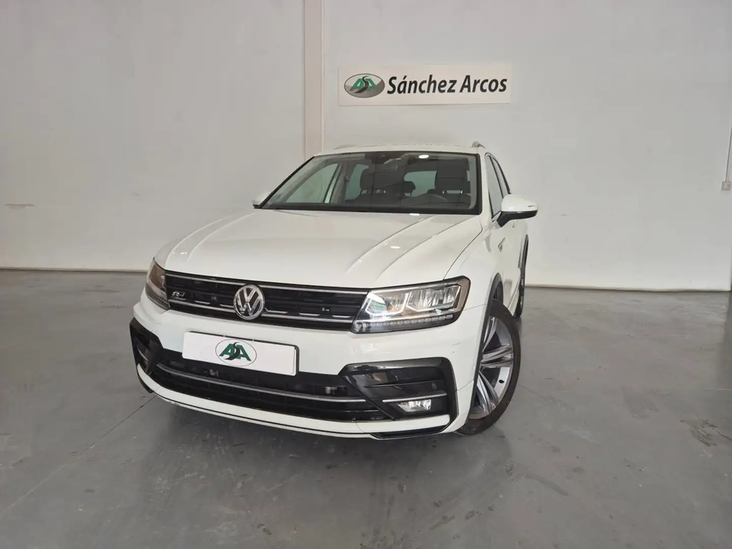 Volkswagen Tiguan 2.0TDI R-Line 110kW Blanco - 1