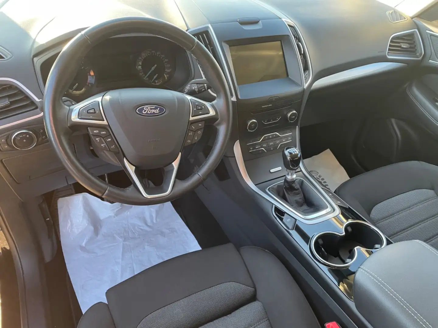 Ford S-Max TDCi150 NAVi/LED/LMF/WiPa/Standheizung Schwarz - 2