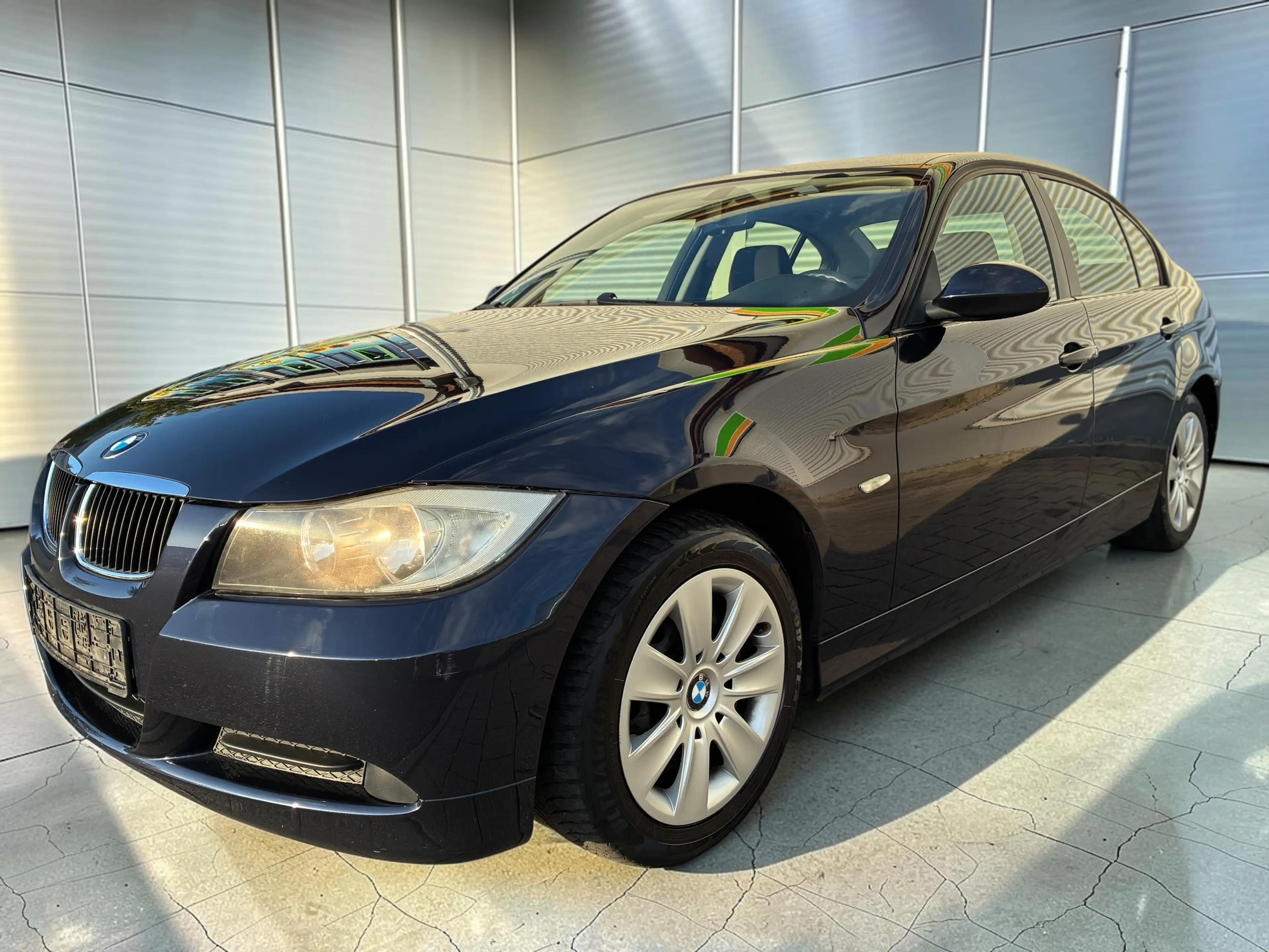 BMW 318 3er 318i Aut. Limo* Klima* TÜV* — photo 4