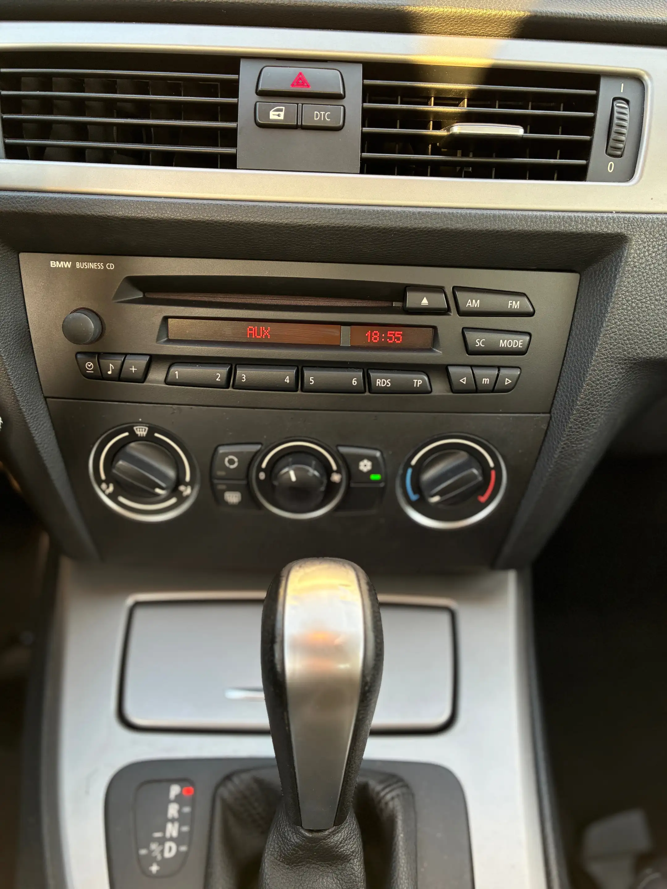 BMW 318 3er 318i Aut. Limo* Klima* TÜV* — photo 10