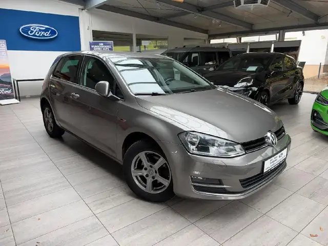 Volkswagen Golf Lounge BMT