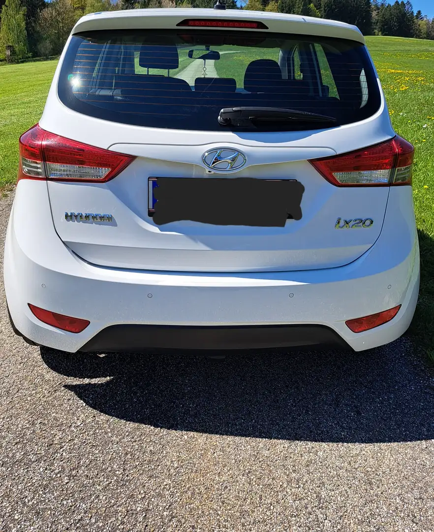 Hyundai iX20 iX20 1,4 CVVT ISG Comfort Comfort Weiß - 1