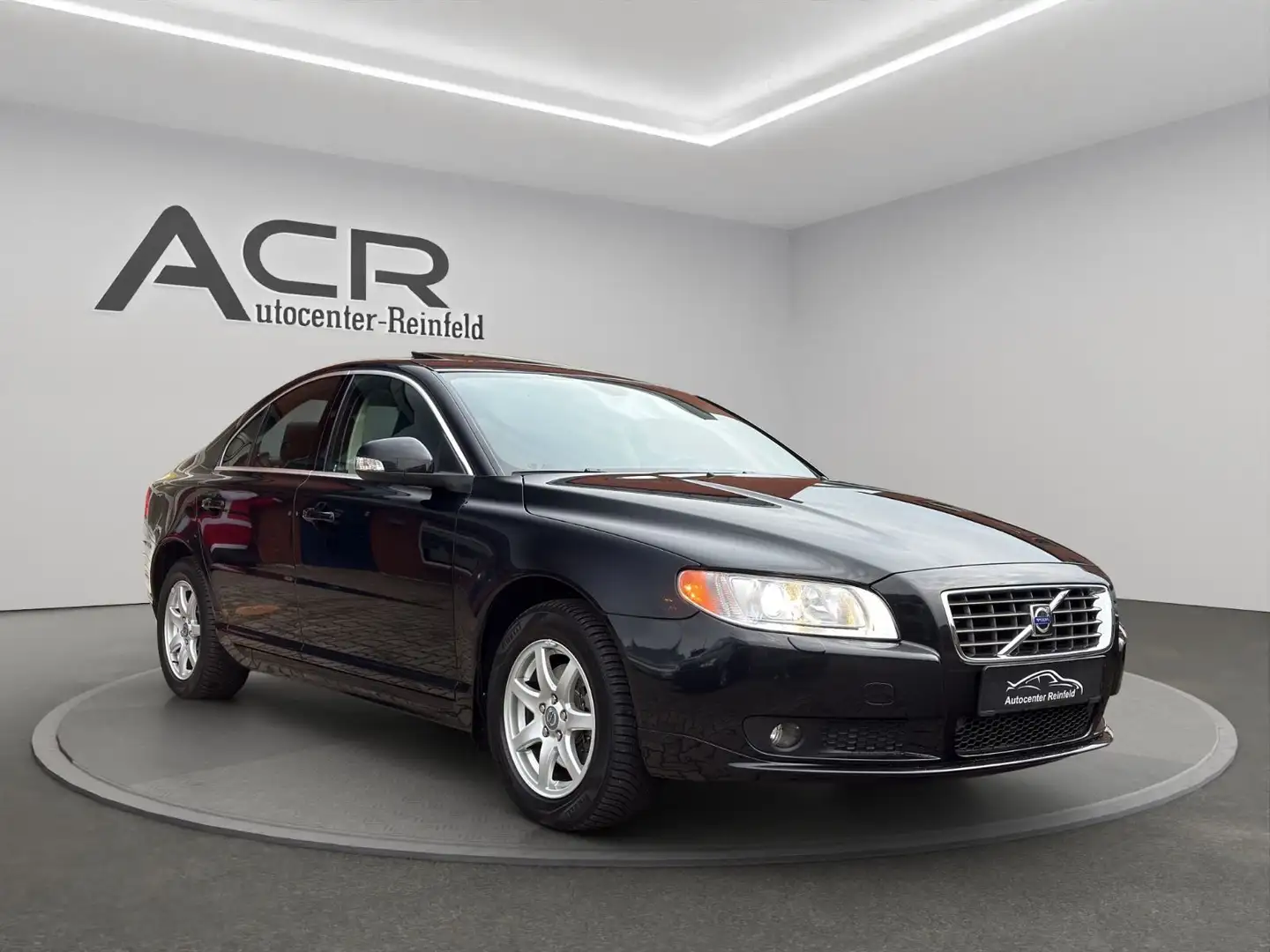 Volvo S80 Lim. 2.0 Momentum I.Hand/Xenon/Dynaudio/S.Da Nero - 1