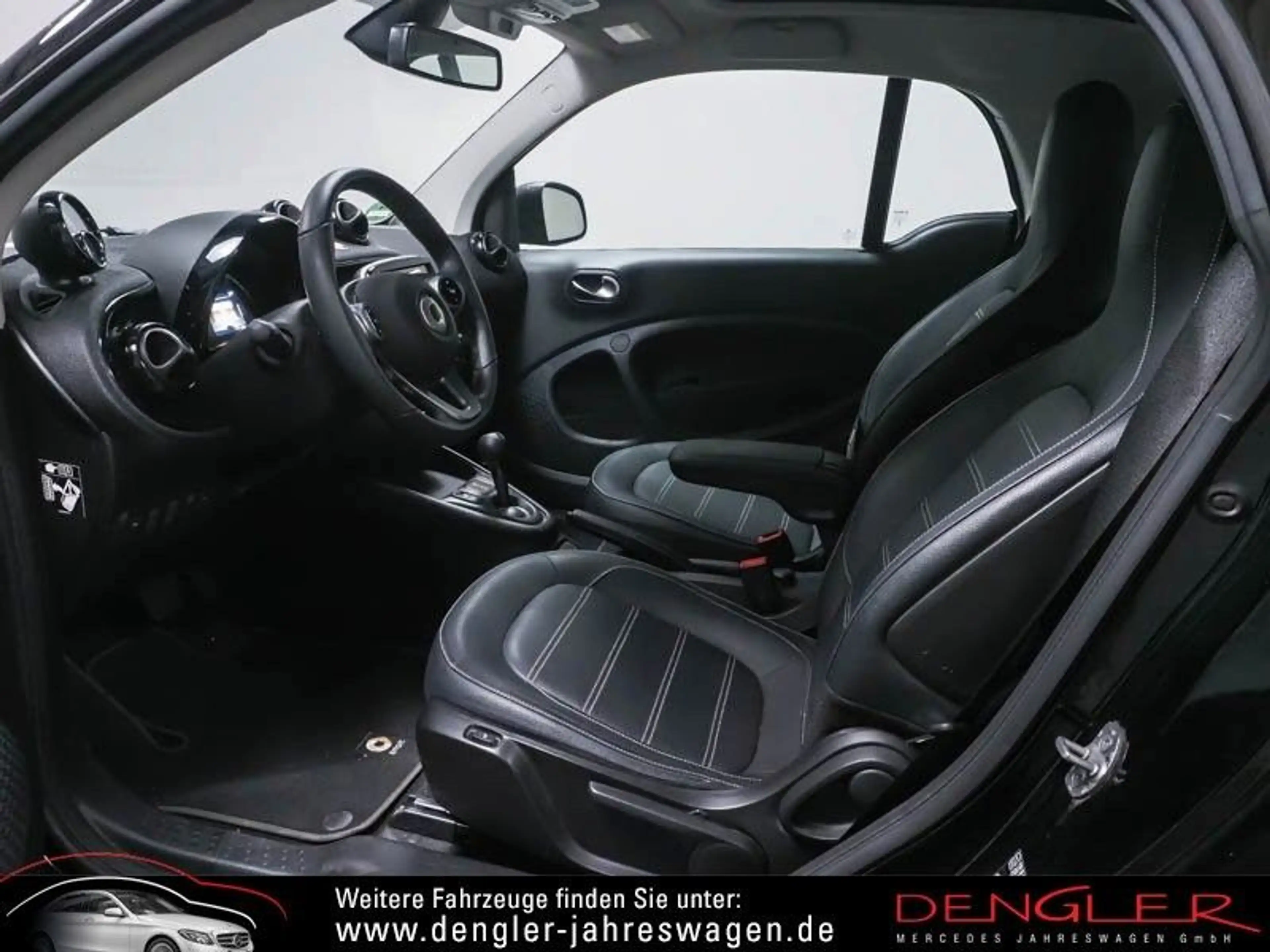 smart forTwo FORTWO Coupe EQ LEDER*PANO*22KW PRIME — photo 3
