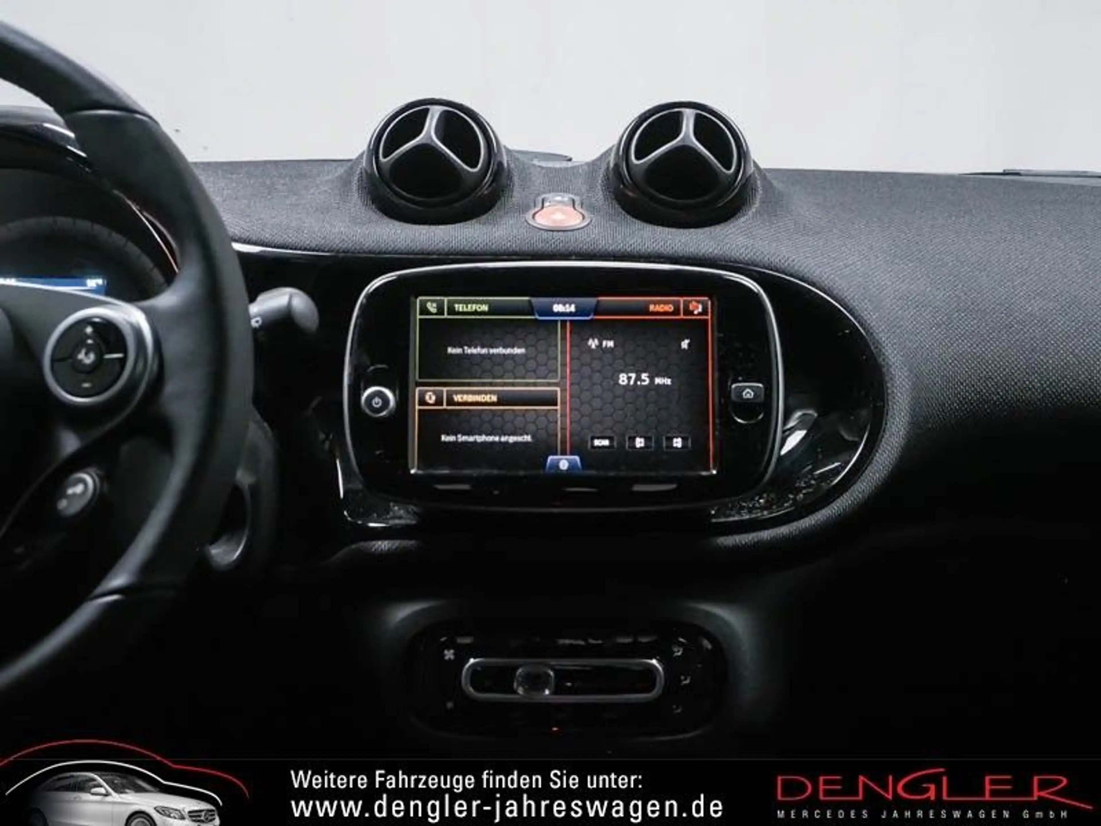 smart forTwo FORTWO Coupe EQ LEDER*PANO*22KW PRIME — photo 6