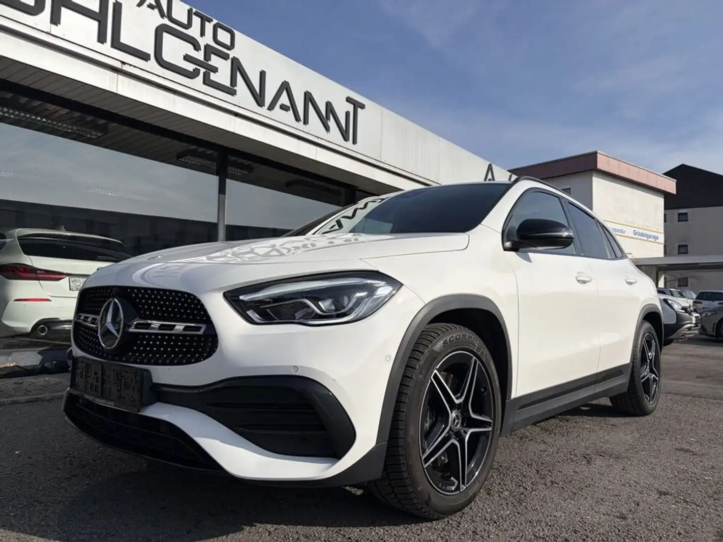 Mercedes-Benz GLA 250 4Matic (247.747)AMG line Blanc - 2