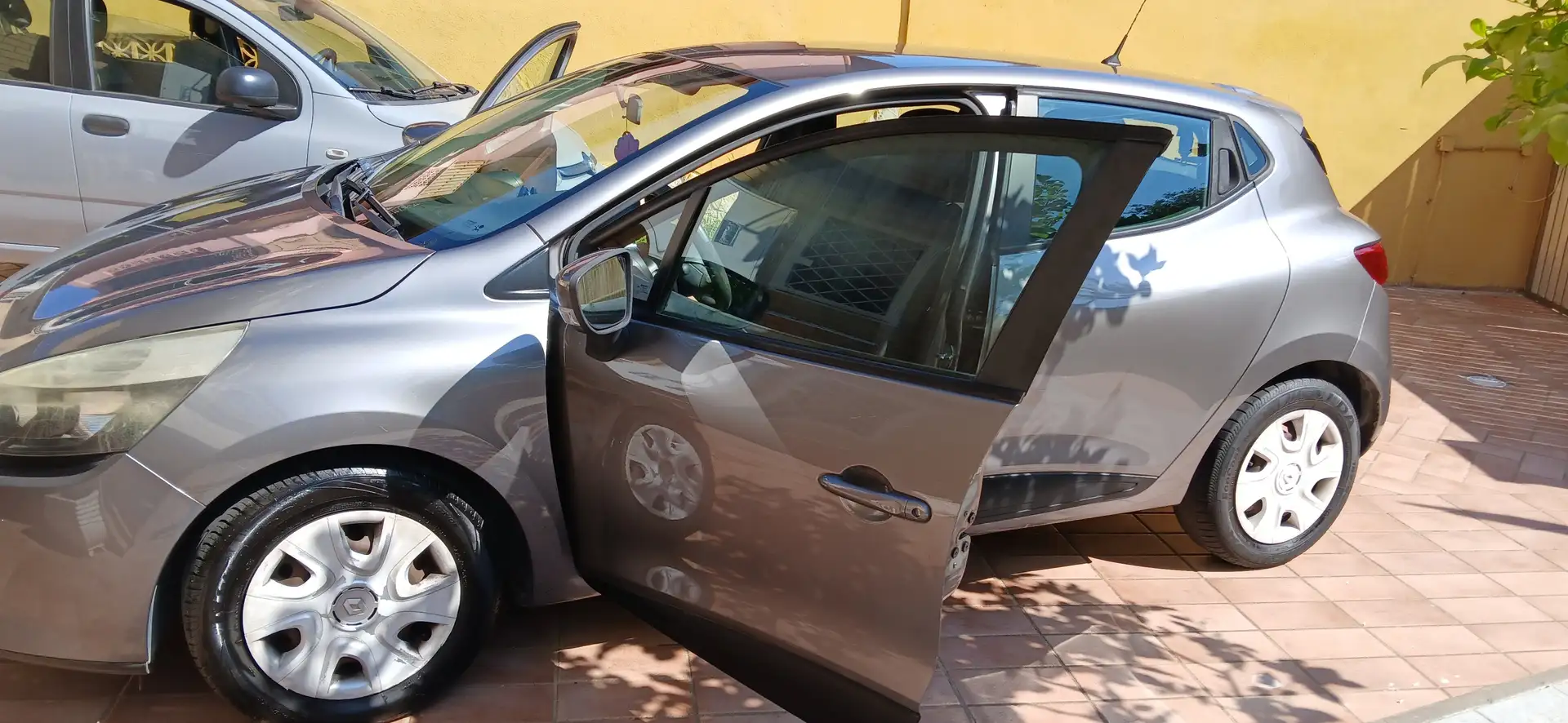 Renault Clio Clio 5p 1.2 Wave 75cv Grigio - 2