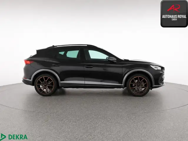 Cupra Formentor view 6