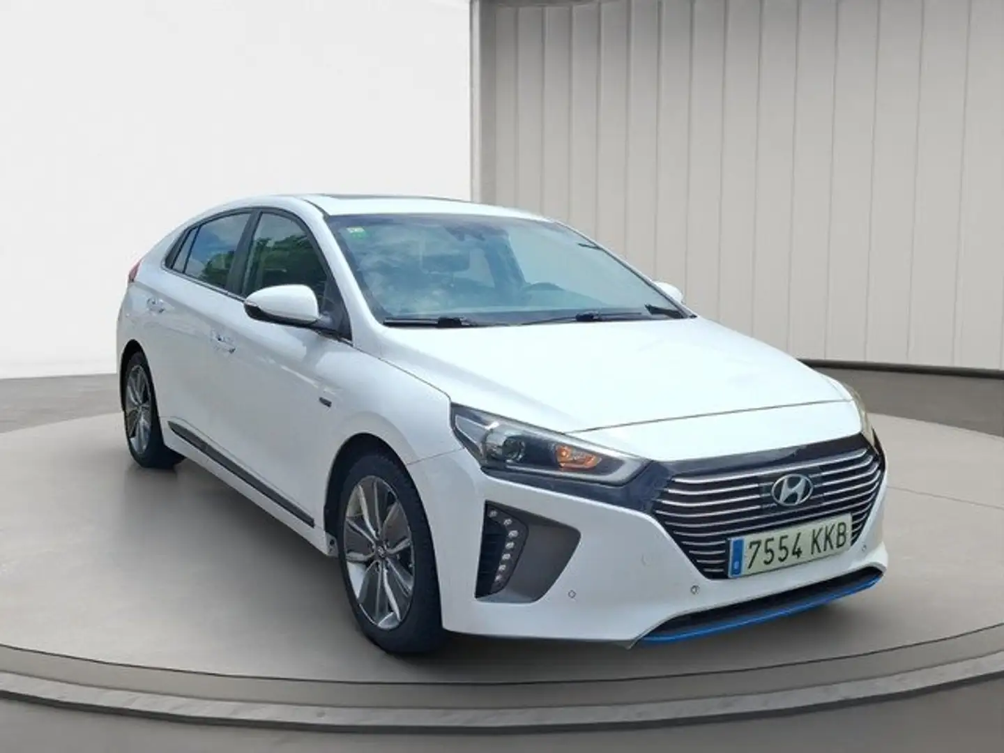 Hyundai IONIQ HEV 1.6 GDI Tecno Blanco - 2
