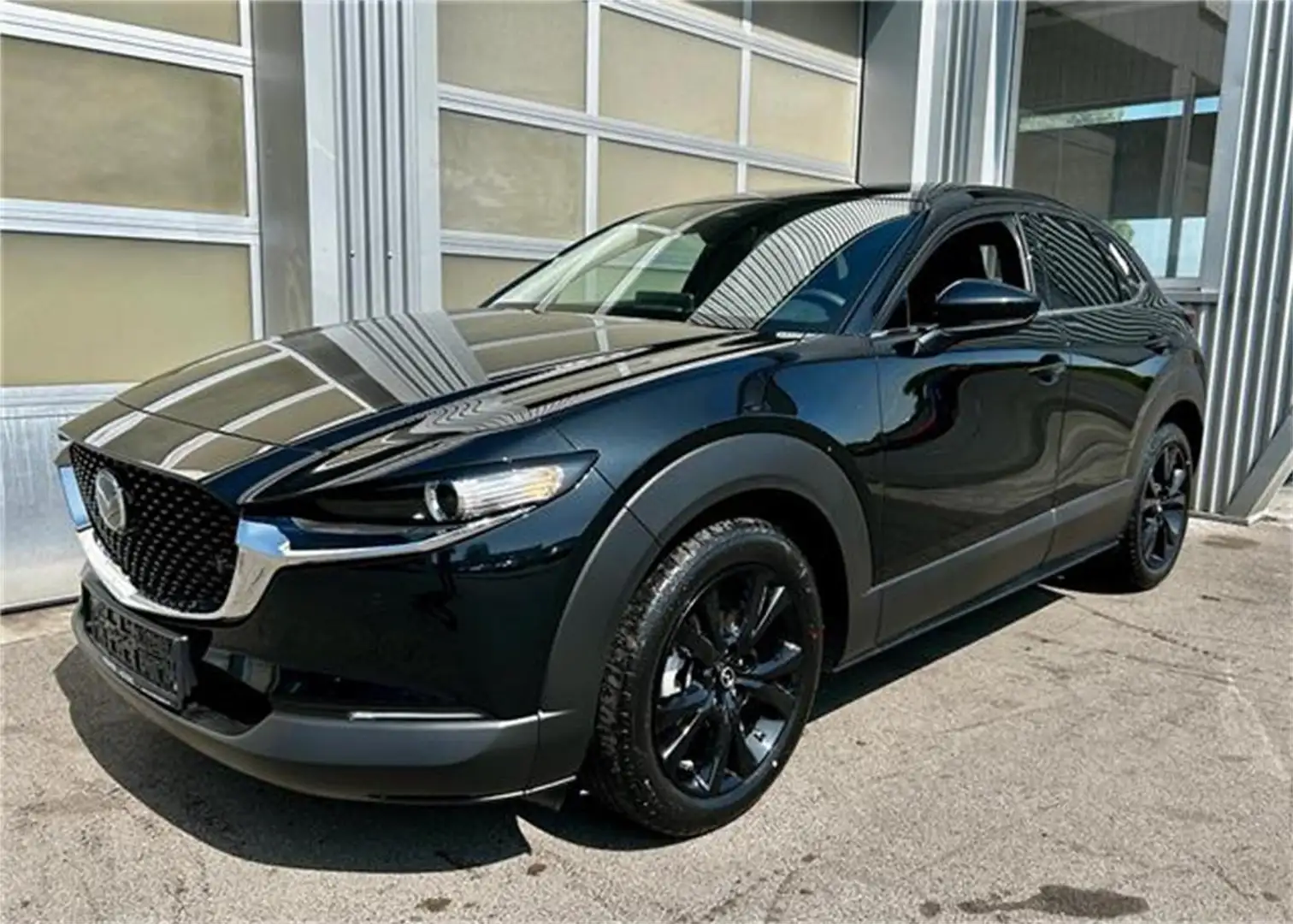 Mazda CX-30 e-Skyactive X186 Homura Sondermodell Tageszu Schwarz - 1