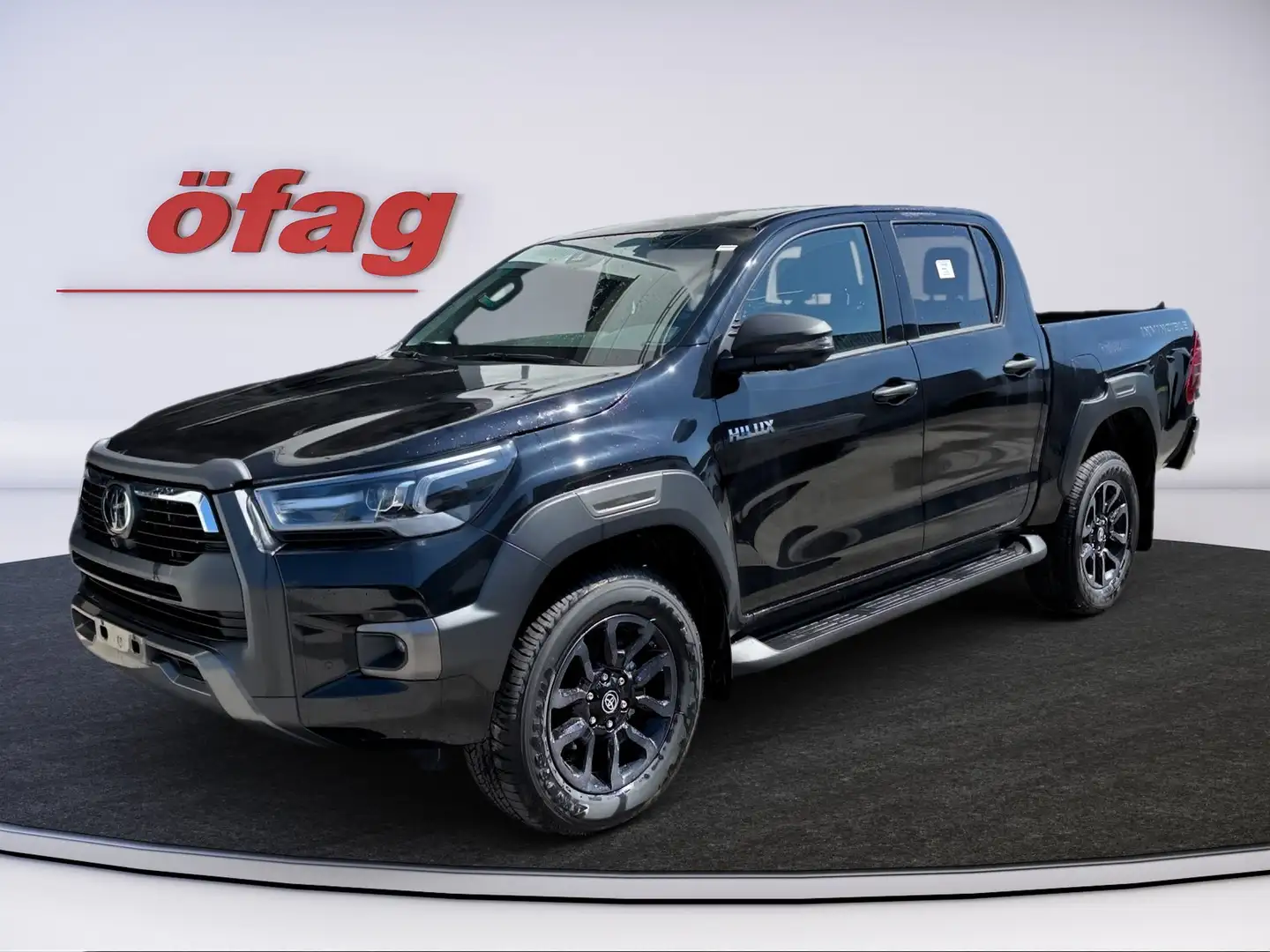 Toyota Hilux DK Invincible 4WD 2.8 D-4D MHEV Aut. Schwarz - 2