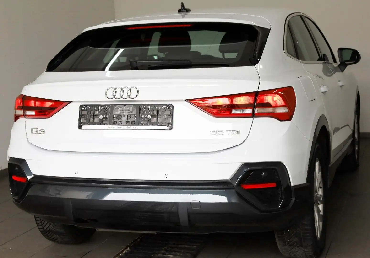 Audi Q3 Sportback 35 TDI Leder,Navi,LED,SH,APS Plus White - 2