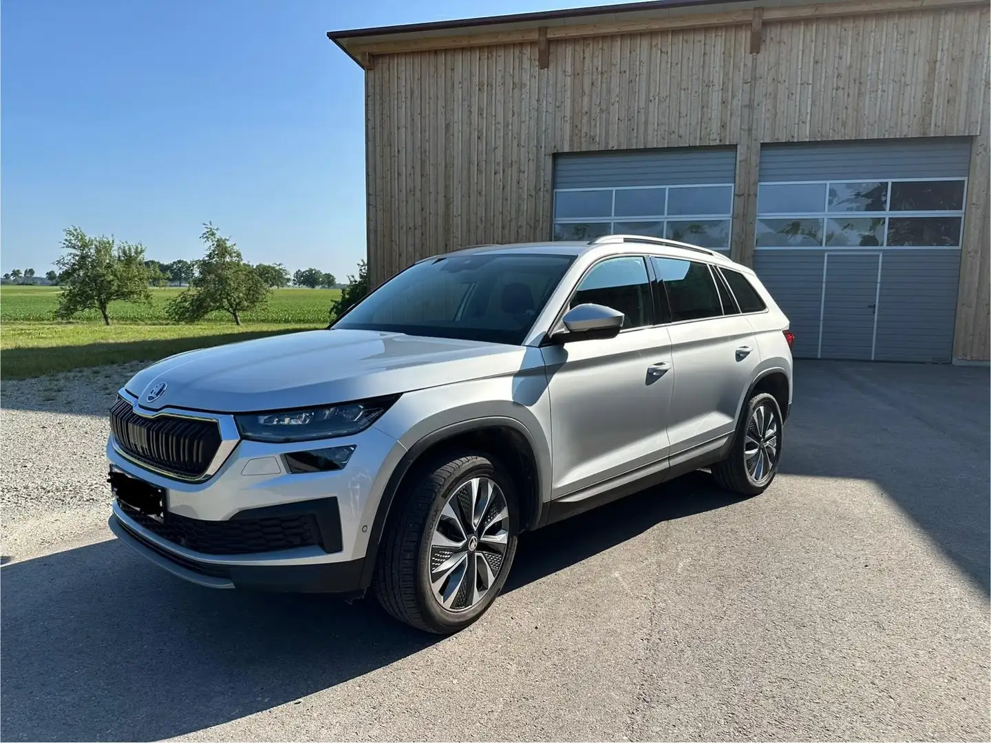 Skoda Kodiaq Kodiaq 2.0 TDI DSG Tour Grau - 1