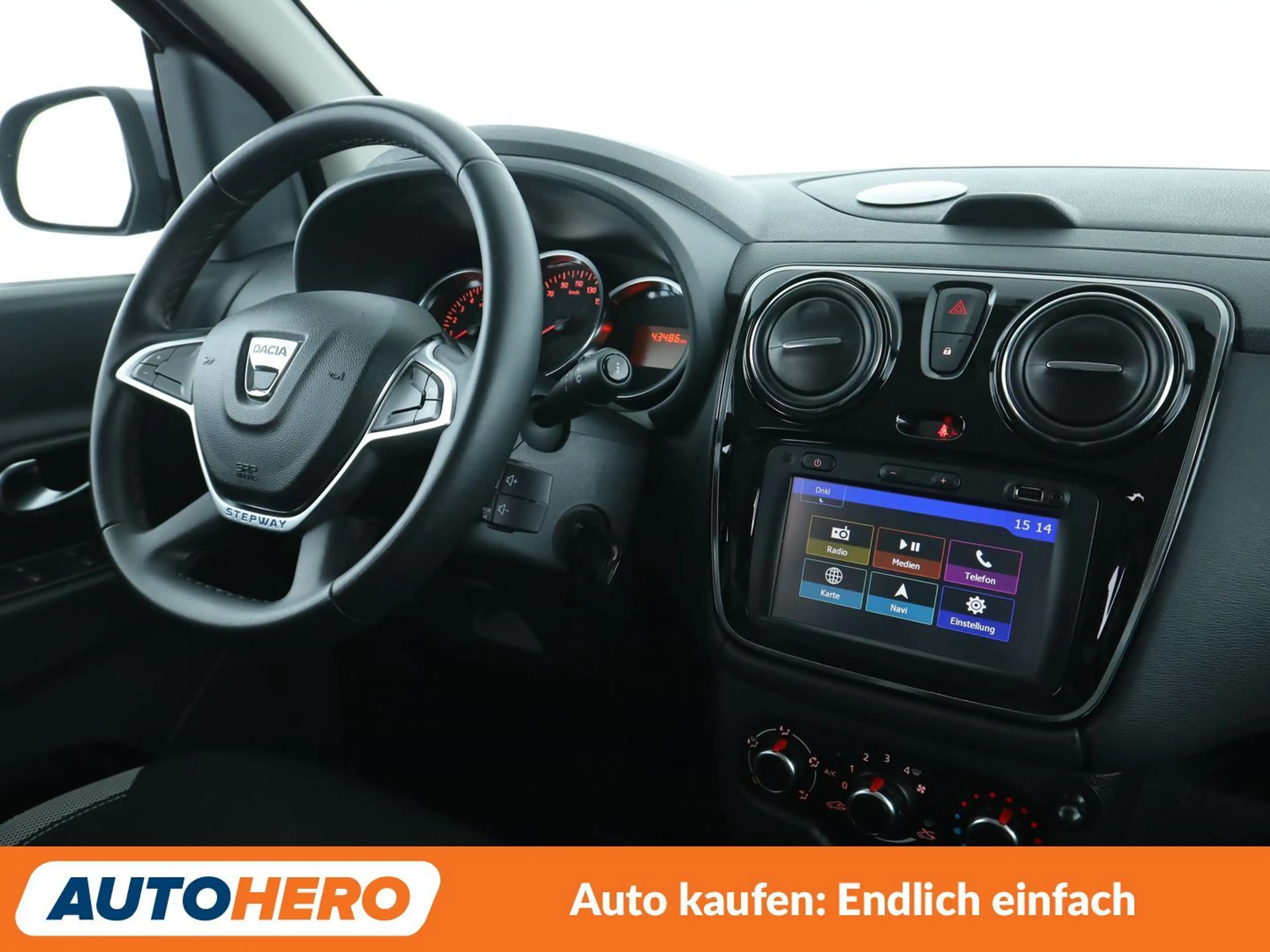 Dacia Lodgy 1.6 SCe Stepway *NAVI*TEMPO*PDC*LIMITER* — photo 13