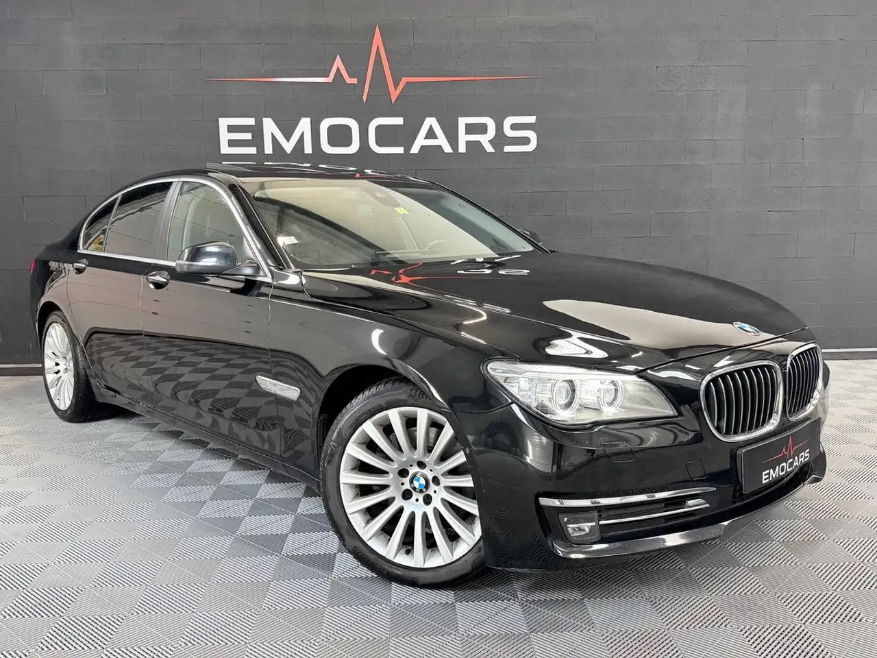 BMW 730