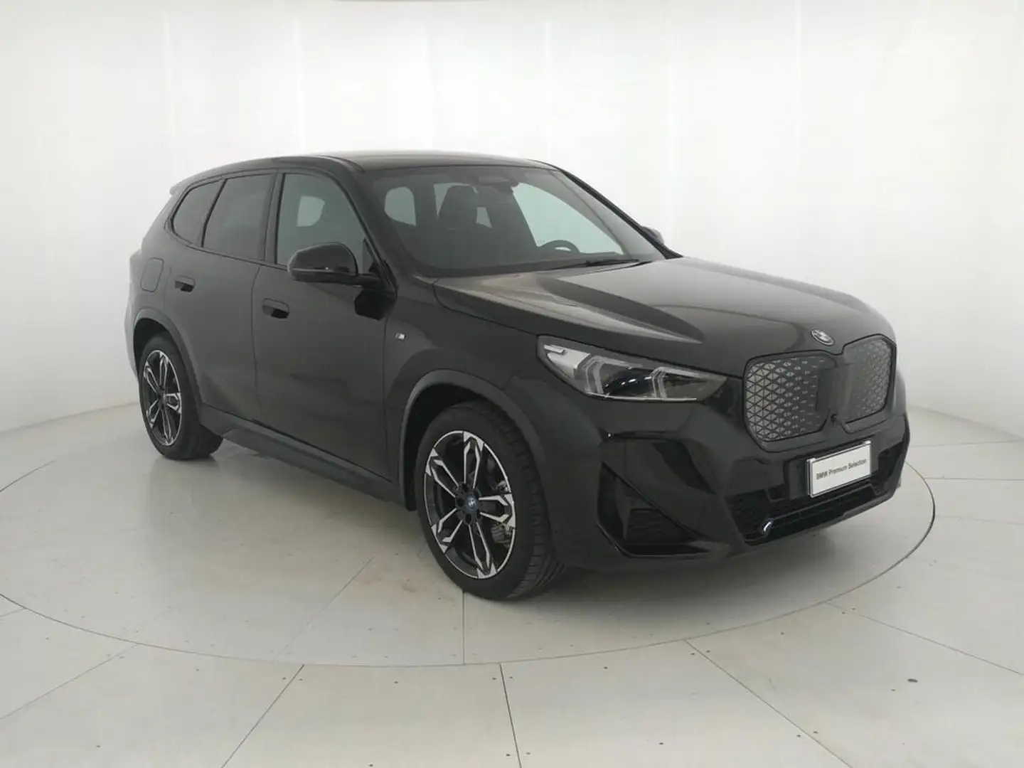 BMW iX1 edrive 20 MSport Nero - 2