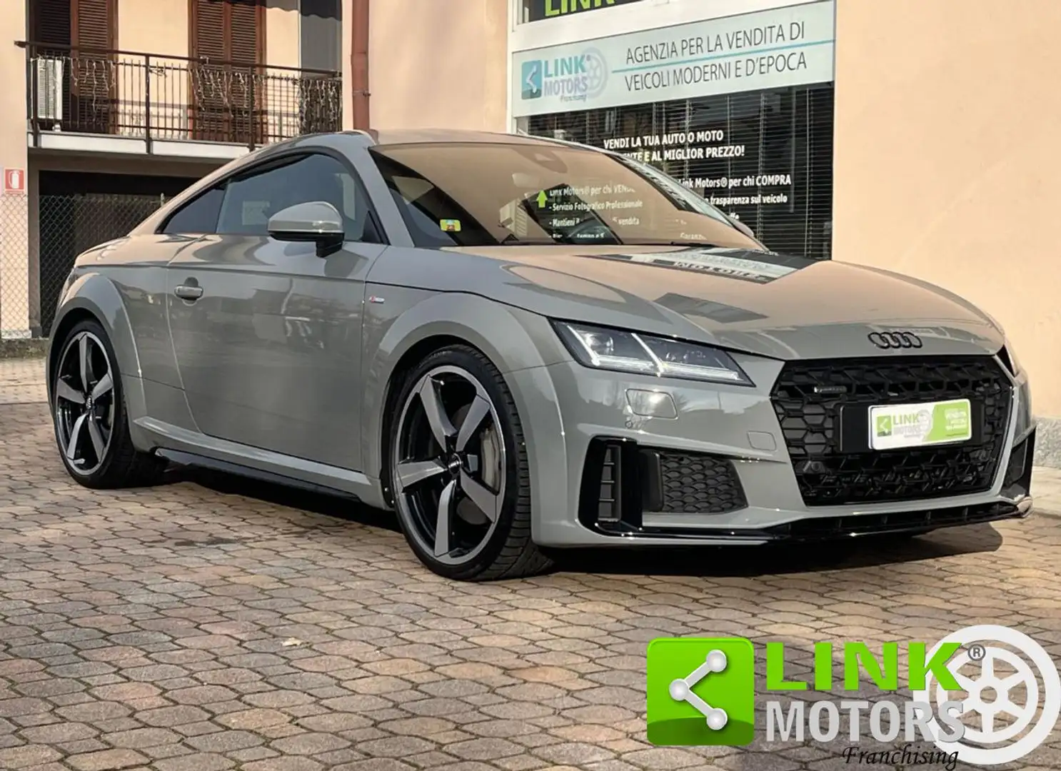 Audi TT 45 TFSI Stronic S-Line Quattro Identity Black Grau - 1