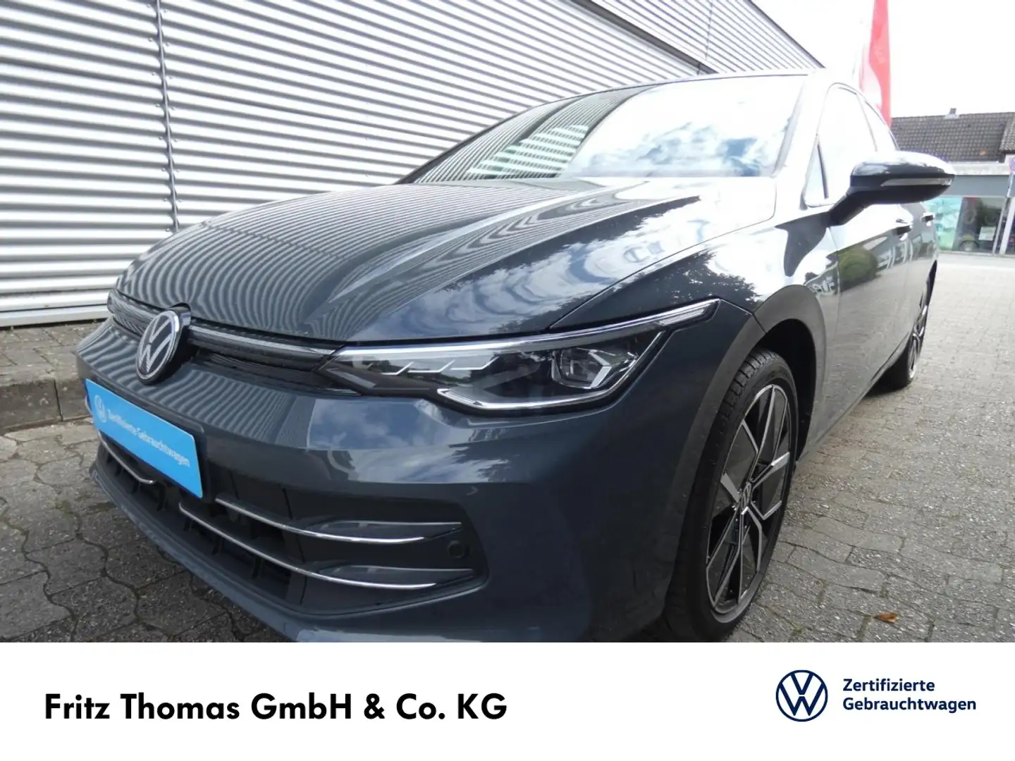 Volkswagen Golf VIII 1.5 eTSI DSG Style LED Navi Pano AHK ACC Gris - 2