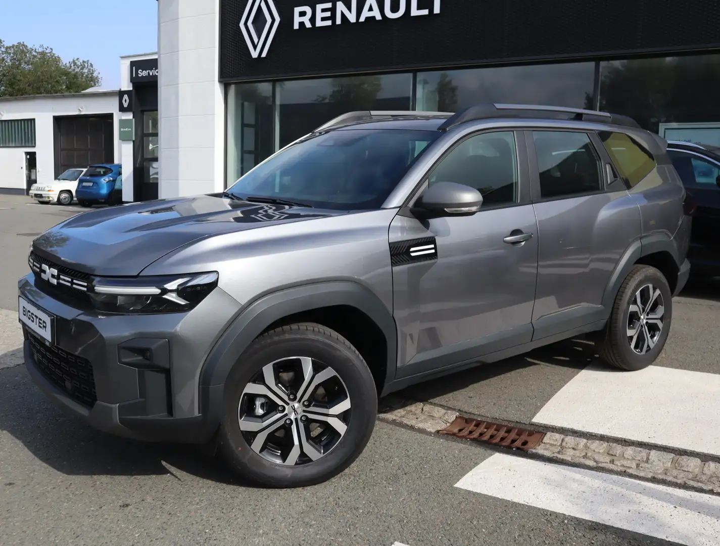 Dacia Bigster Expression TCe 140 Mild-Hybrid Grau - 2