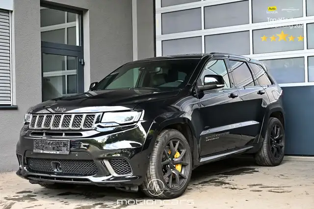 Jeep Grand Cherokee 6.2 V8 Supercharged Trackhawk EXP € 70.480,-