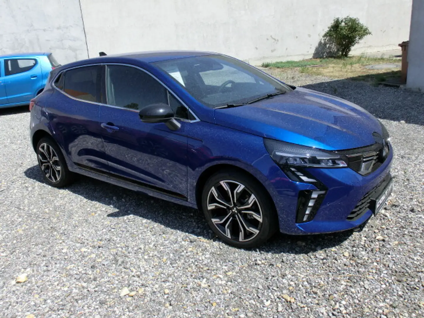 Mitsubishi Colt 1,0 MPI-T Intense Blau - 1