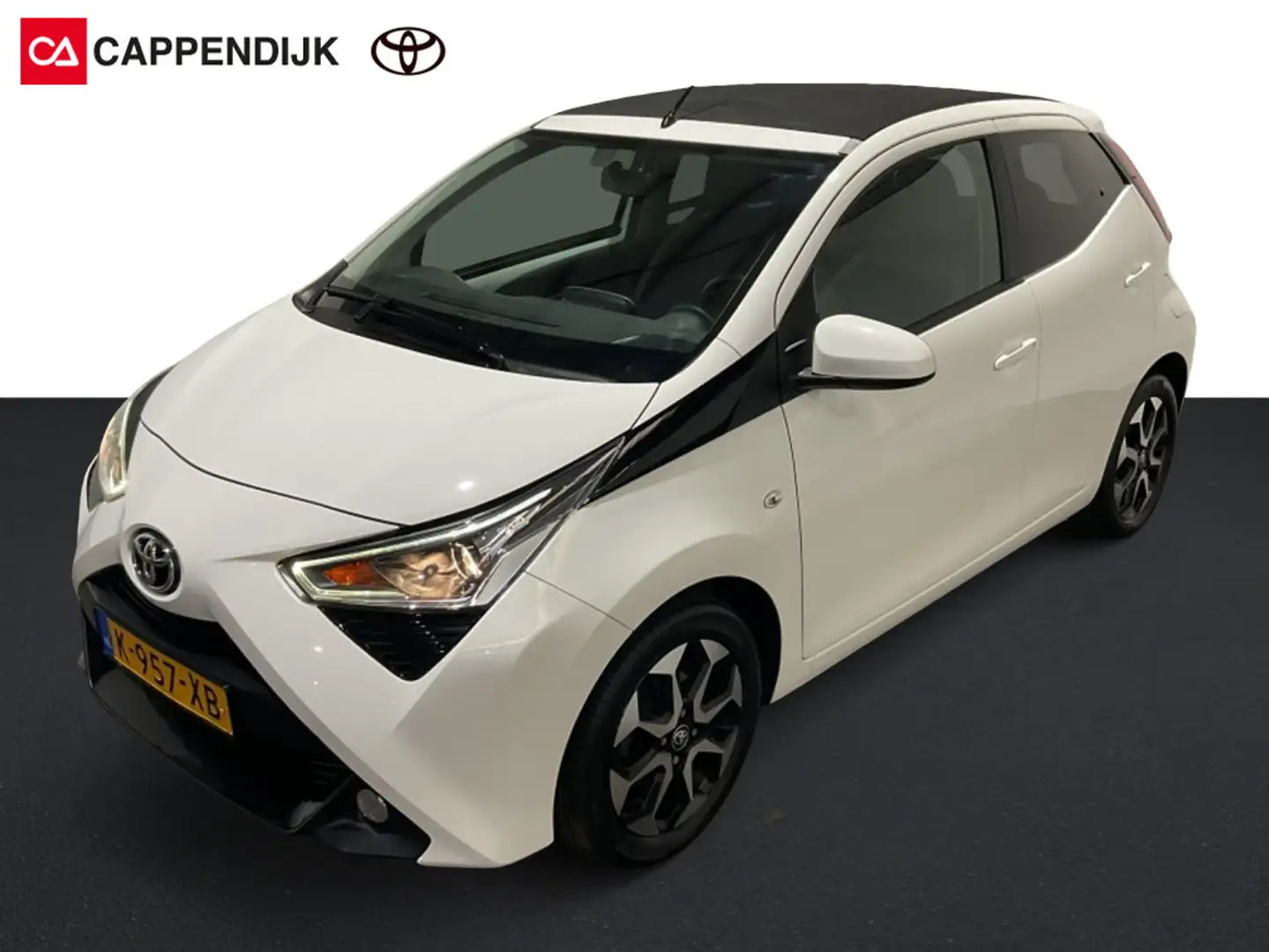 Toyota Aygo 1.0 VVT-i x-joy cabrio | CLIMA | APPLE CARPLAY | Wit - 1