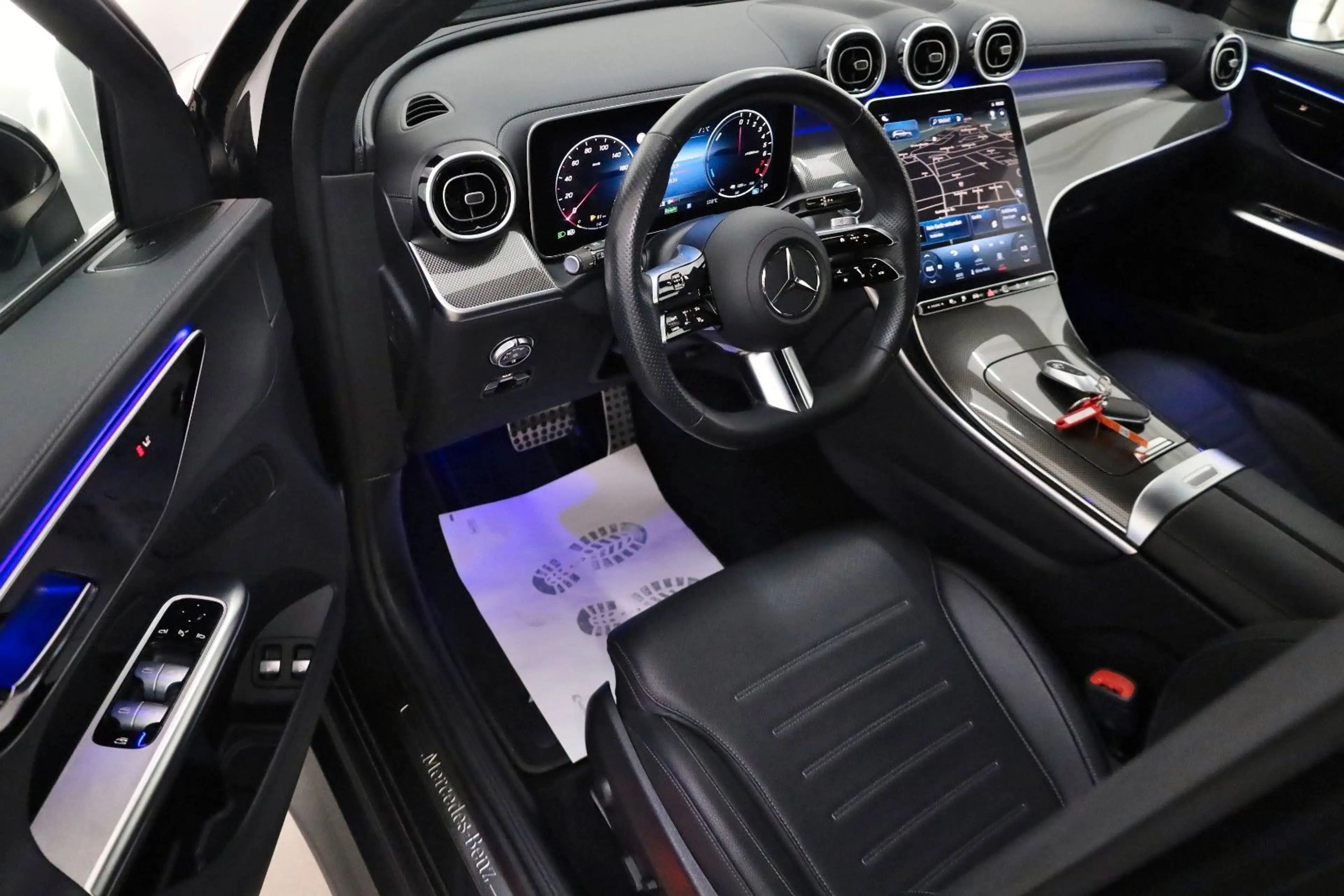 Mercedes-Benz GLC 300 e 4M,AMG-line,Navi,LED,SH,Kamera,ACC +WR — photo 10