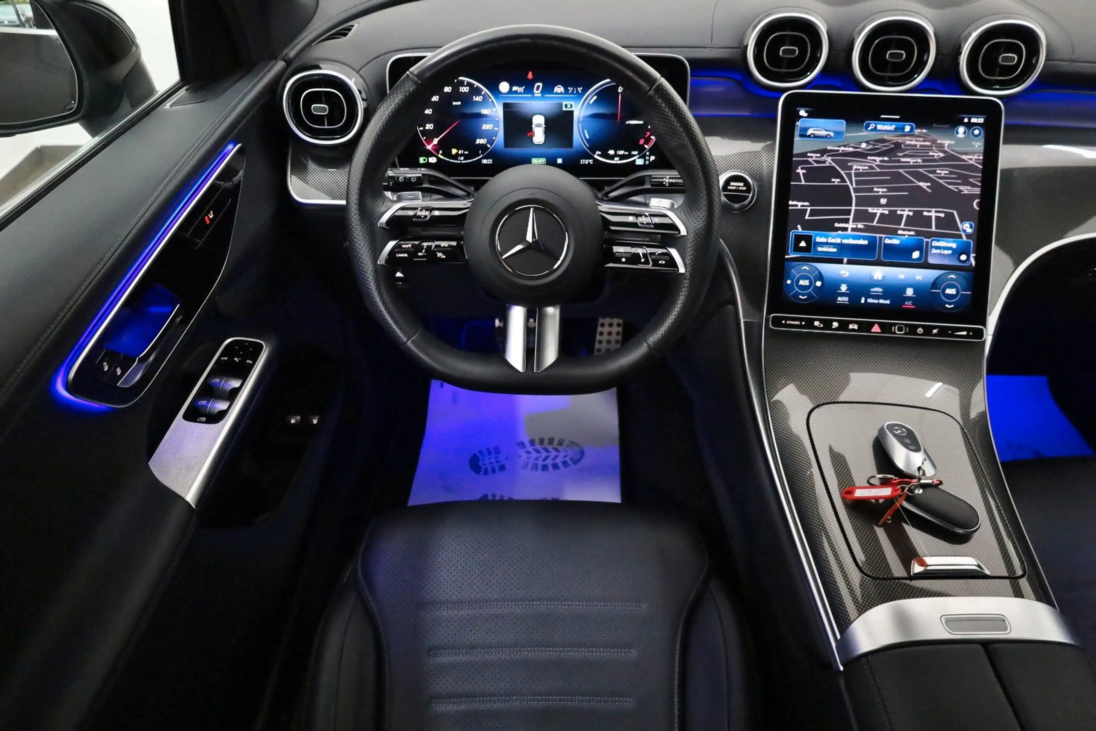 Mercedes-Benz GLC 300 e 4M,AMG-line,Navi,LED,SH,Kamera,ACC +WR — photo 11