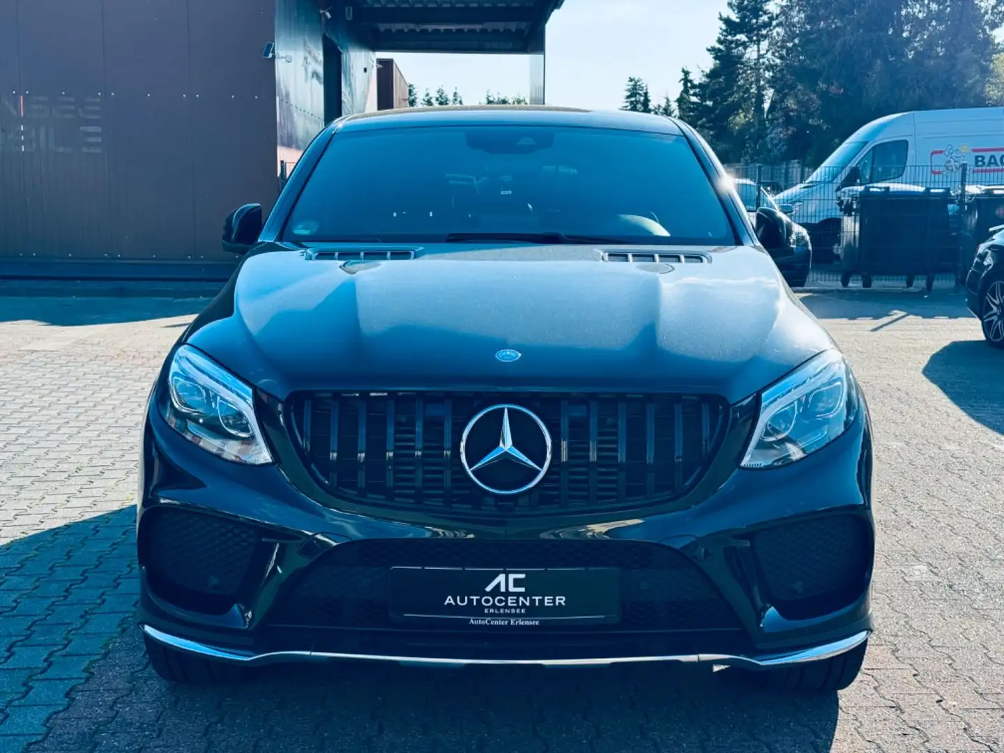 Mercedes-Benz GLE 350 d Coupe 4Matic AMG Line MEMORY+AIRMATIC Schwarz - 2