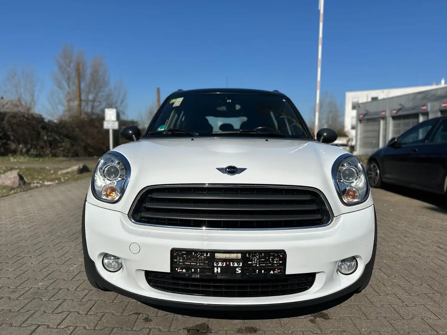 MINI Cooper Countryman Cooper*TÜV NEU* Blanc - 2