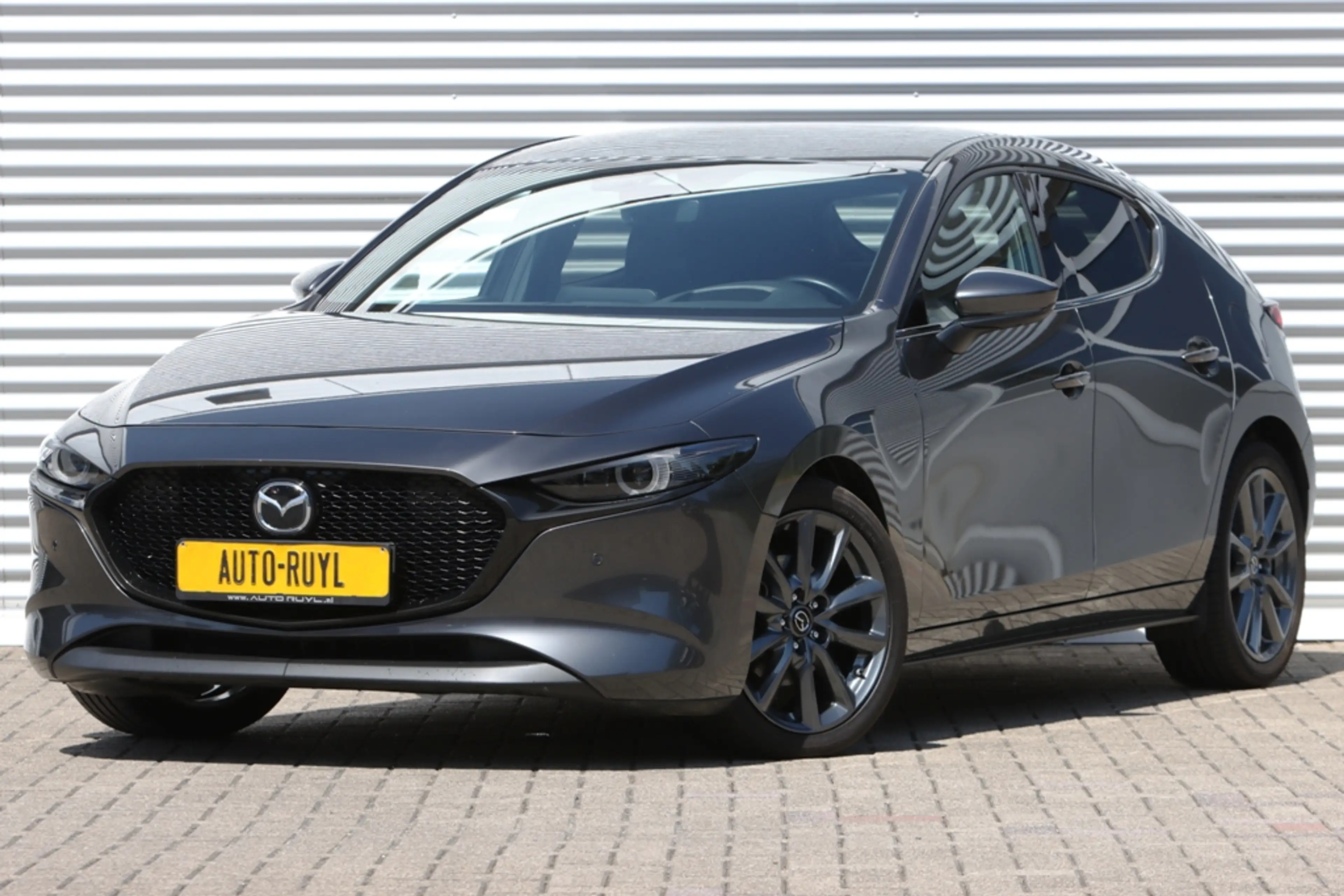 Mazda 3 2.0 e-SkyActiv-G M Hybrid 150 Nagisa Automaat