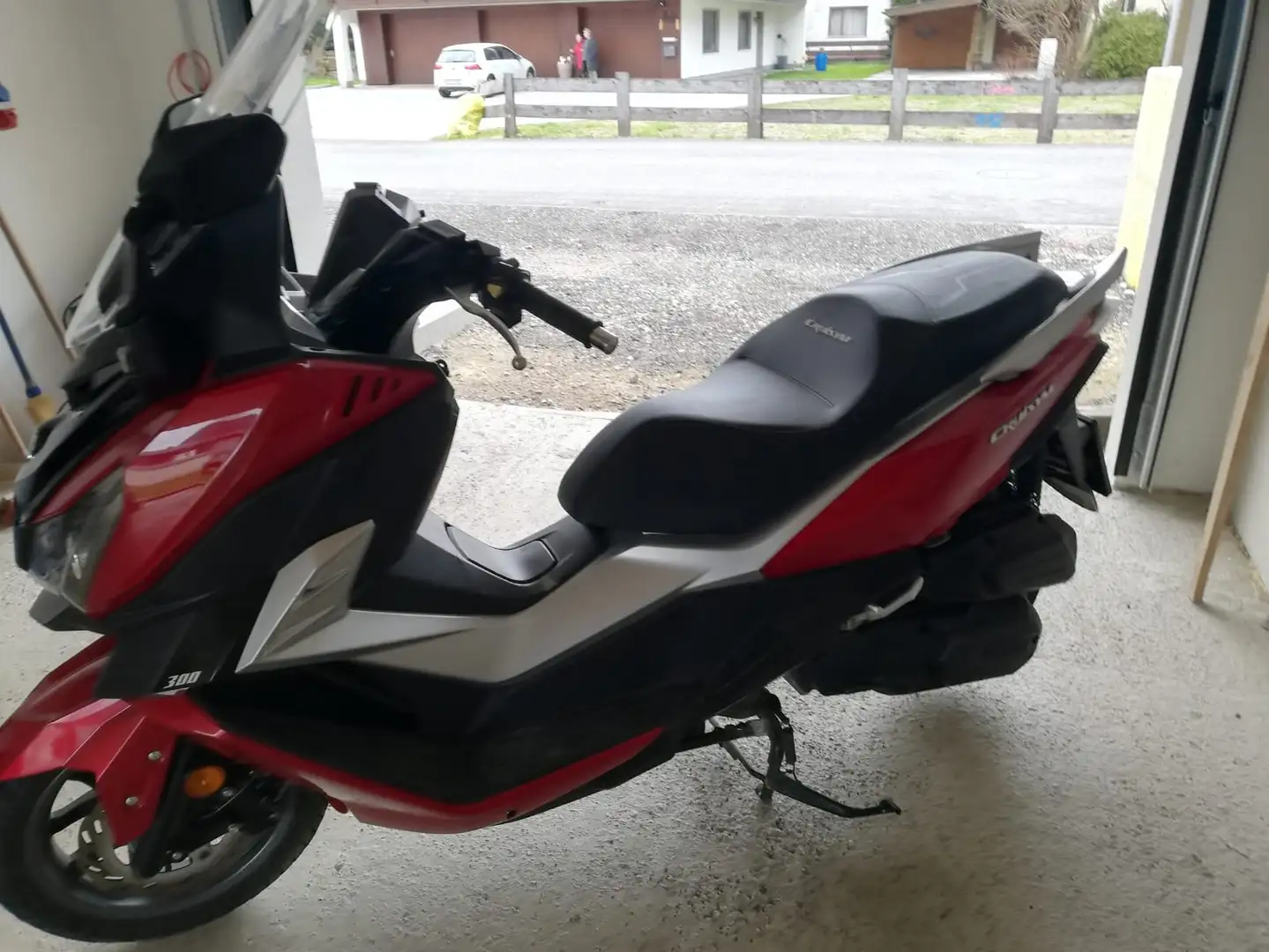 SYM Cruisym 300 LN A2/B7/04 Kırmızı - 1
