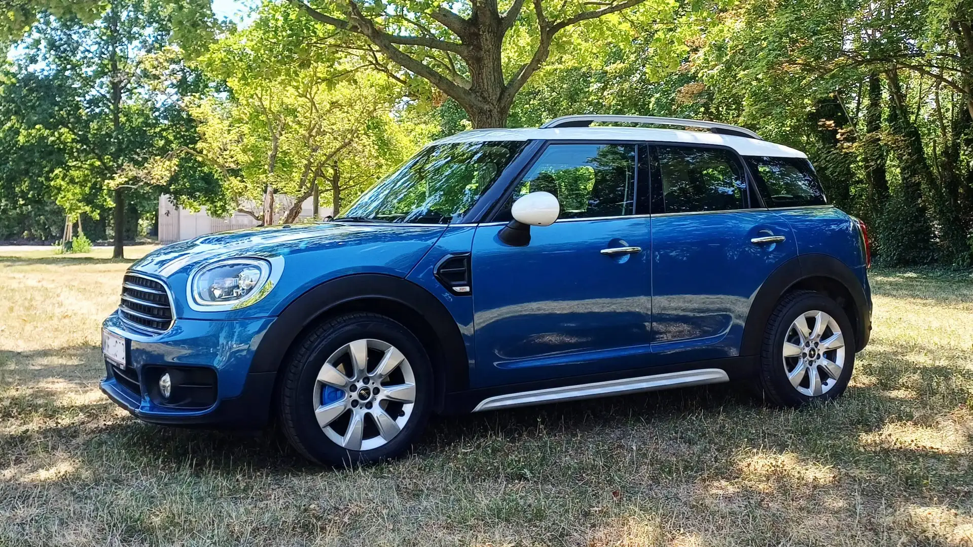 MINI Countryman D 8 Gang Automatik mit Navigation Blau - 2