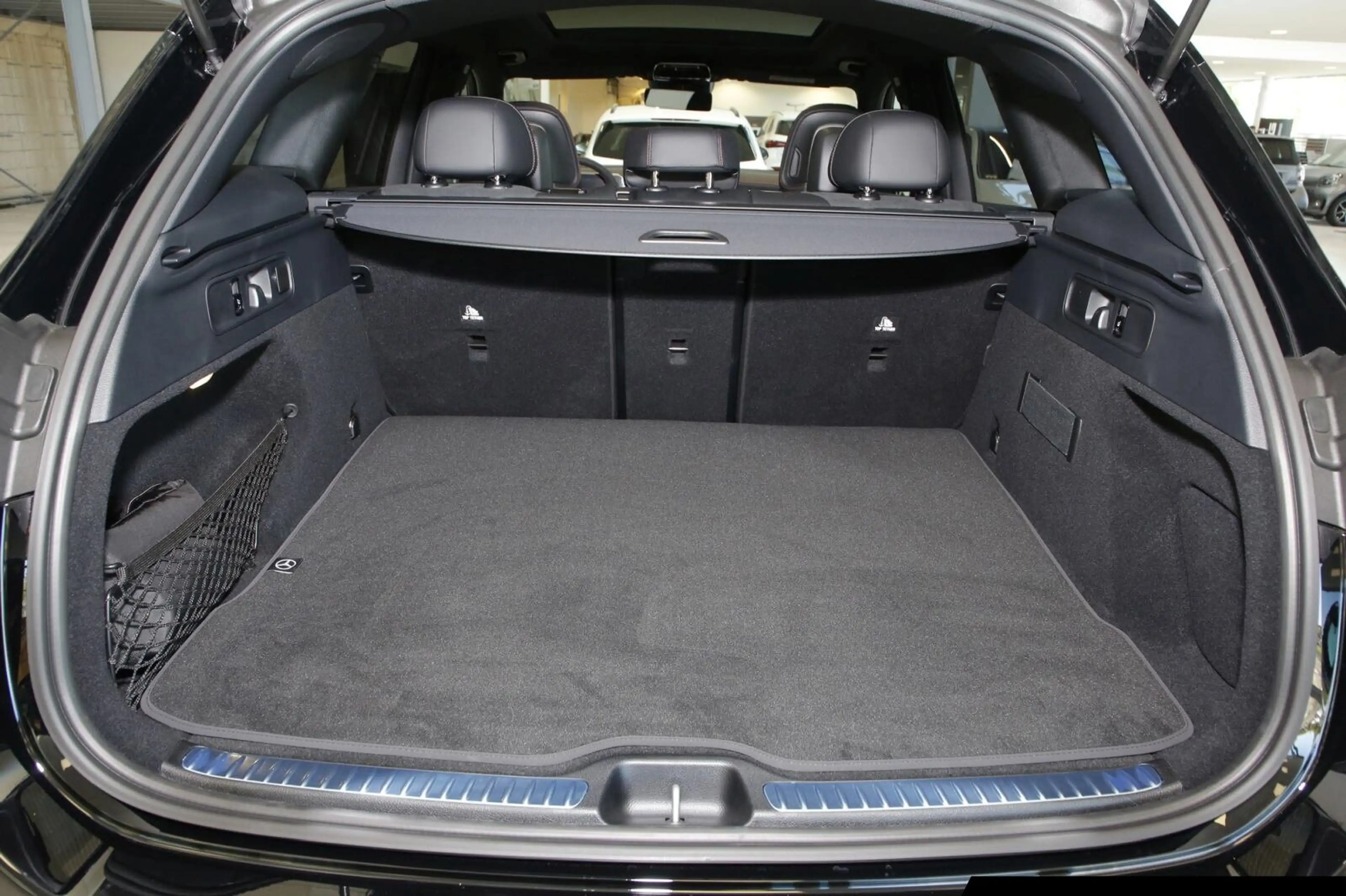 Mercedes-Benz GLC 43 AMG AMG GLC 53 4M+ AHK/360°/Pano/NightPaket — photo 15