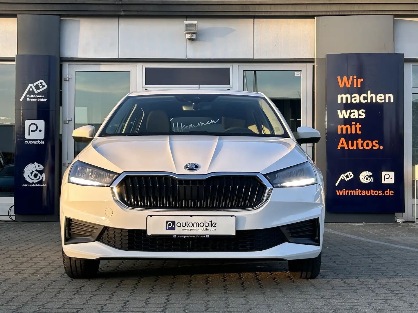 Skoda Fabia 1.0 MPI Active *LED*SHZ*PDC* Weiß - 1
