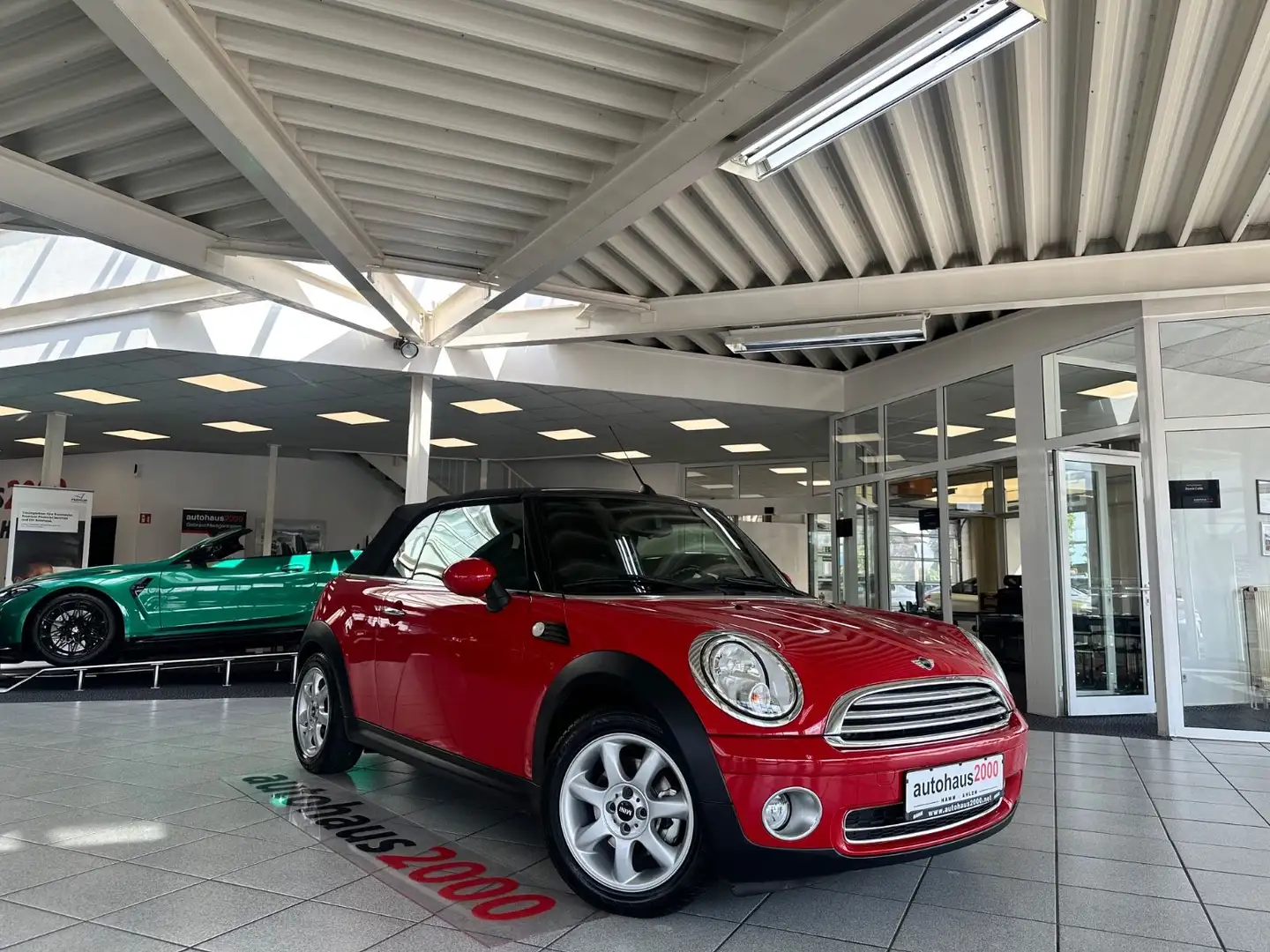 MINI Cooper Cabrio KLIMA/SHZ/1.HAND/PDC/CHILLI PAKET Rot - 1