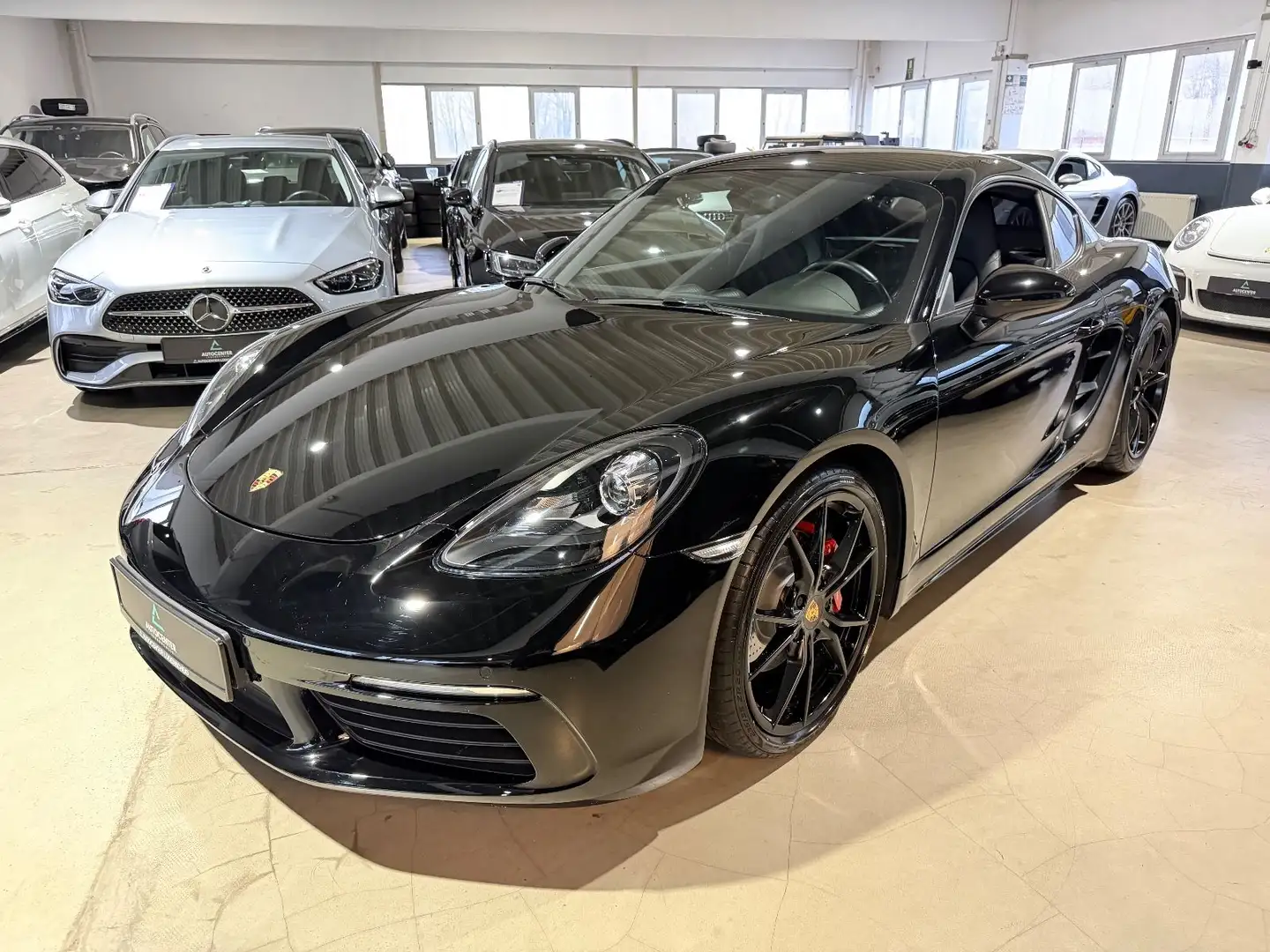 Porsche Cayman 718 *PDK*Sport-AGA*20-Zoll* Schwarz - 2