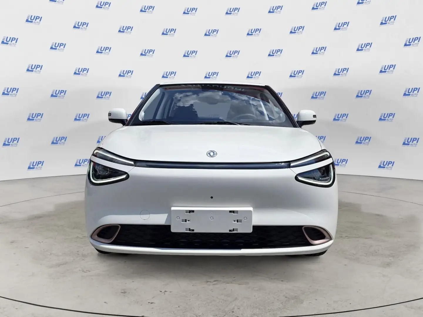 Dongfeng Box PREMIUM EDITION Bianco - 2