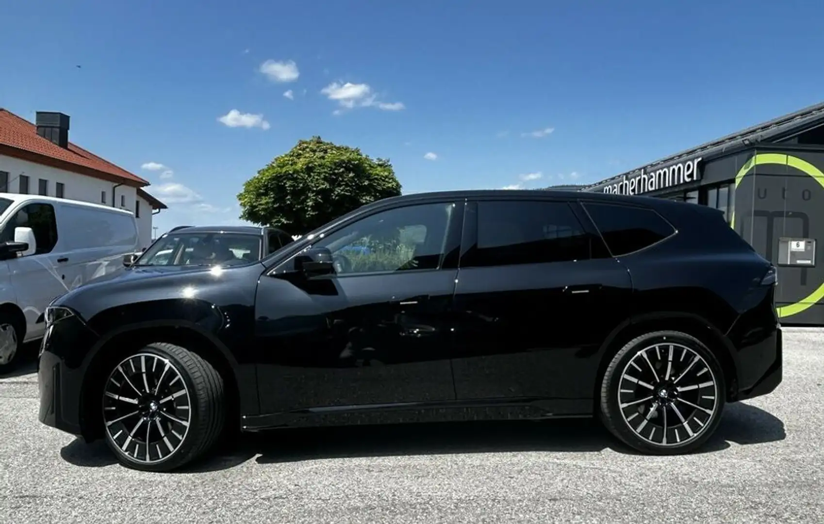 BMW X3 ixDrive50 M-Sport *ACC*LED*22'' BMW INDIVIDUAL* Schwarz - 2